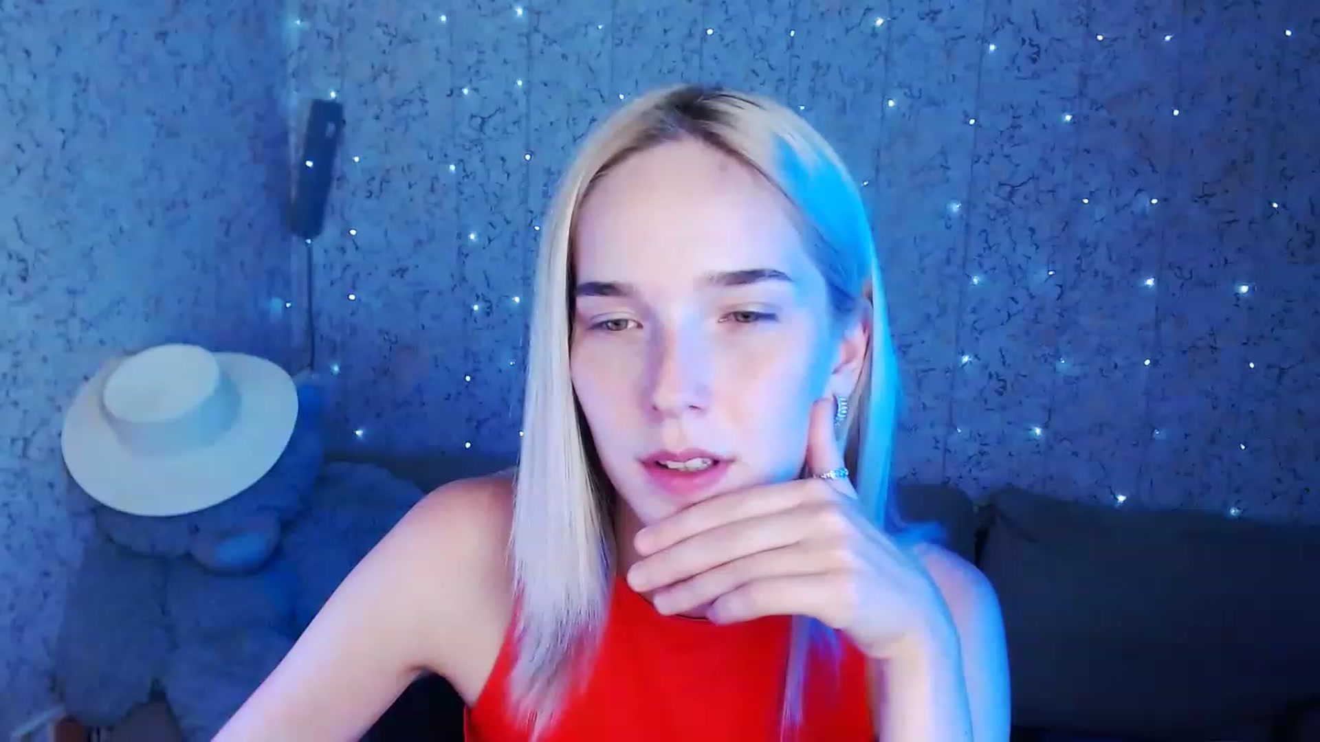 Gallery image thumbnail from EvaRockStar's myfreecams stream on, 08/23/2023, 17:43 image 7 of 20