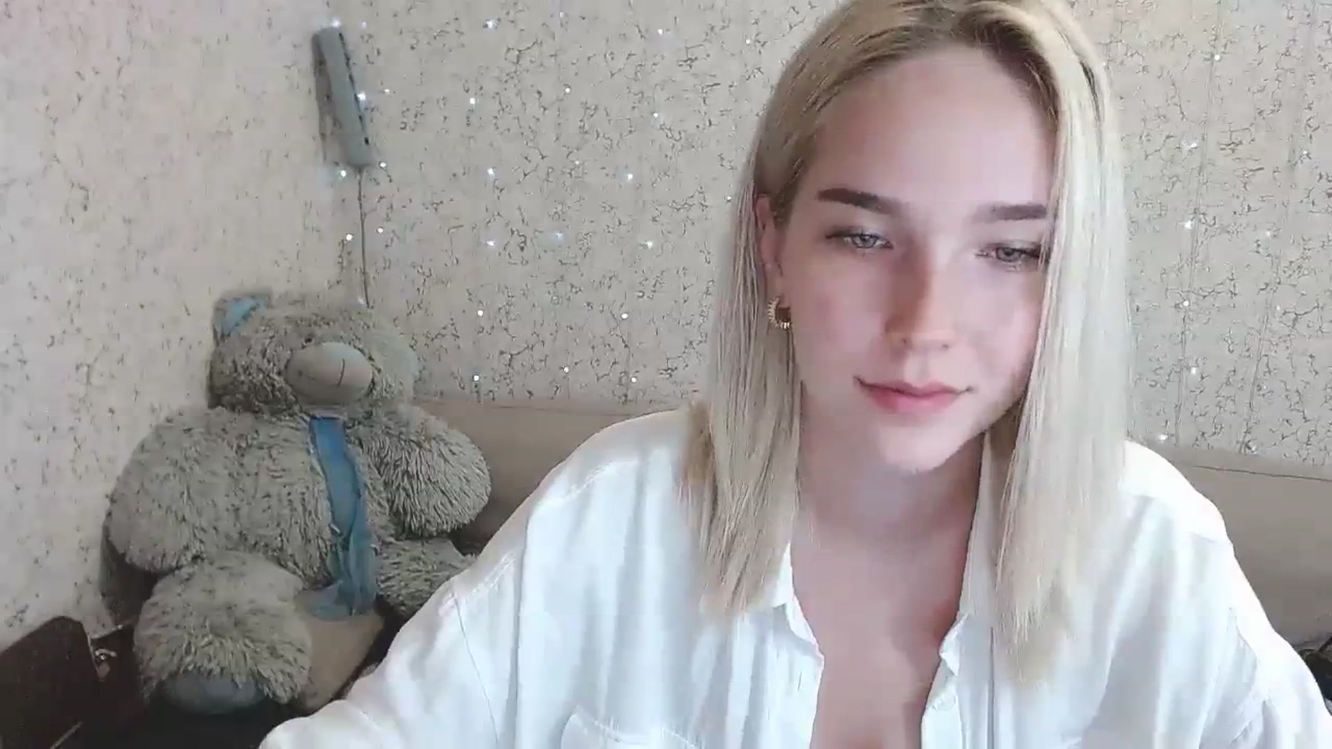 Gallery image thumbnail from EvaRockStar's myfreecams stream on, 08/31/2023, 13:41 image 2 of 20