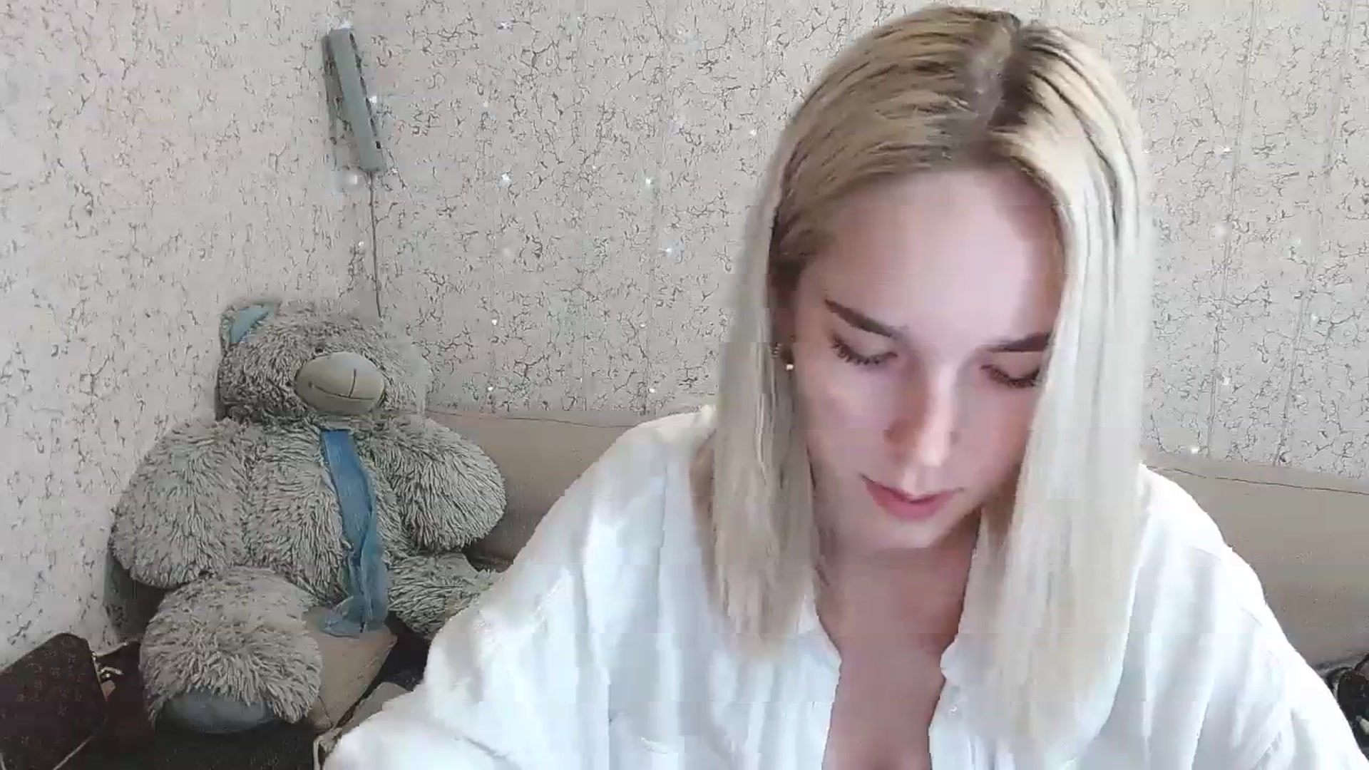 Gallery image thumbnail from EvaRockStar's myfreecams stream on, 08/31/2023, 13:41 image 4 of 20