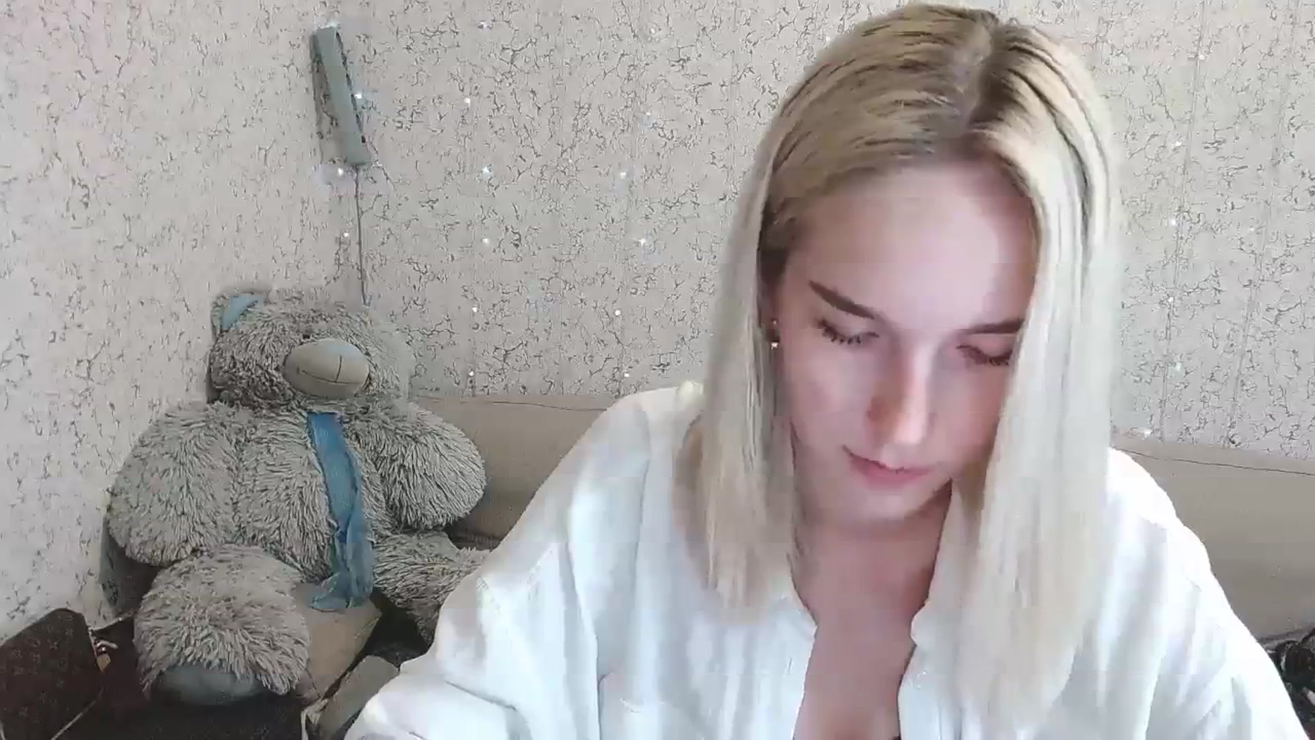 Gallery image thumbnail from EvaRockStar's myfreecams stream on, 08/31/2023, 13:41 image 5 of 20