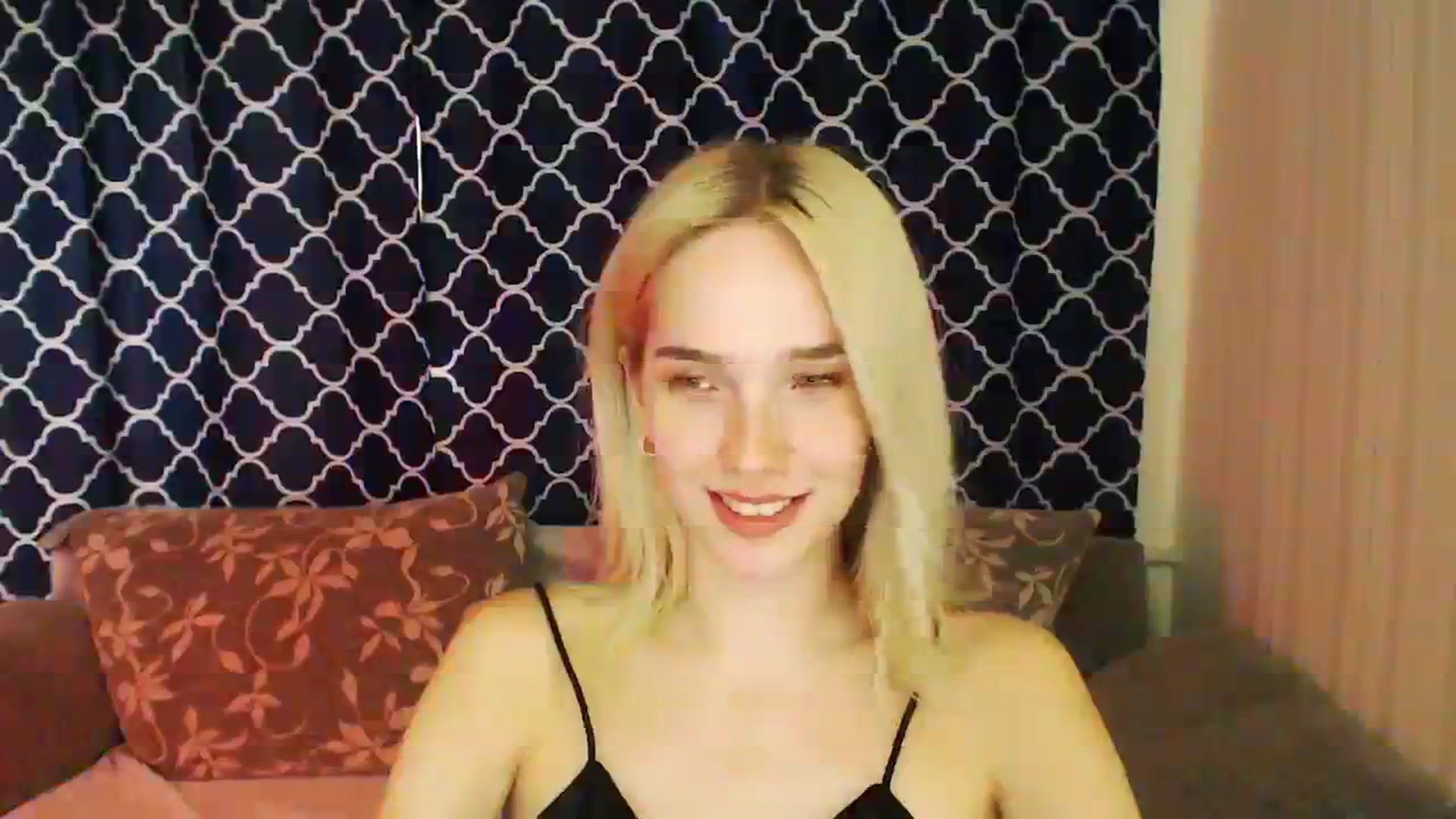 Gallery image thumbnail from EvaRockStar's myfreecams stream on, 09/01/2023, 09:50 image 16 of 20