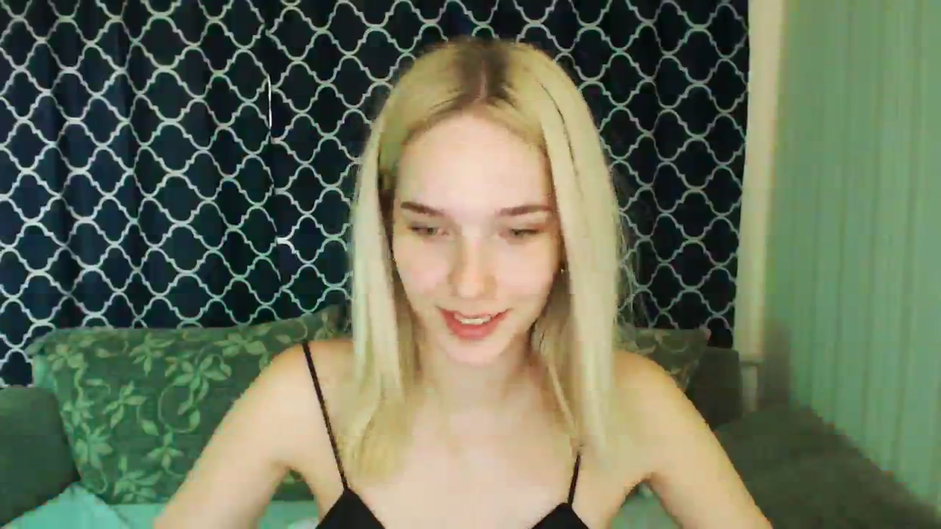 Gallery image thumbnail from EvaRockStar's myfreecams stream on, 09/01/2023, 09:50 image 14 of 20
