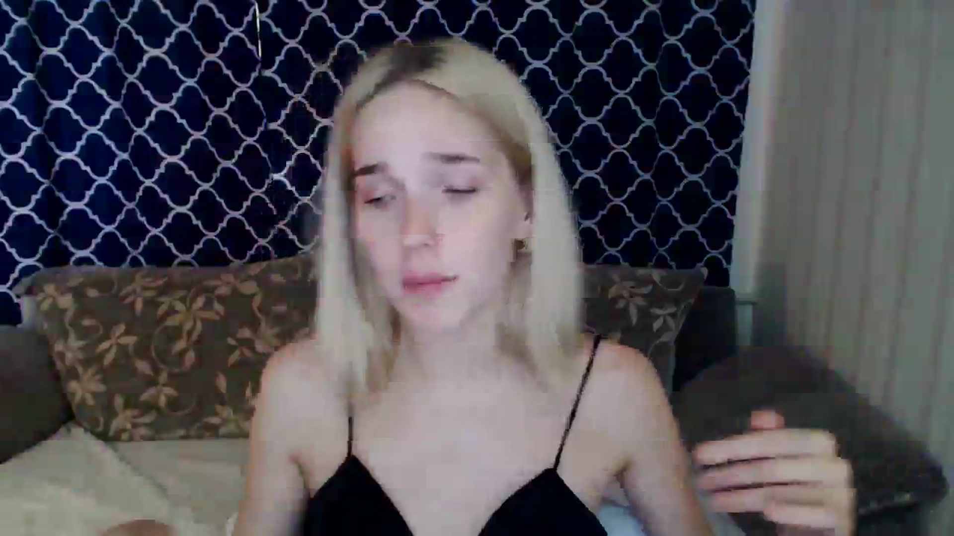 Gallery image thumbnail from EvaRockStar's myfreecams stream on, 09/01/2023, 10:30 image 17 of 20