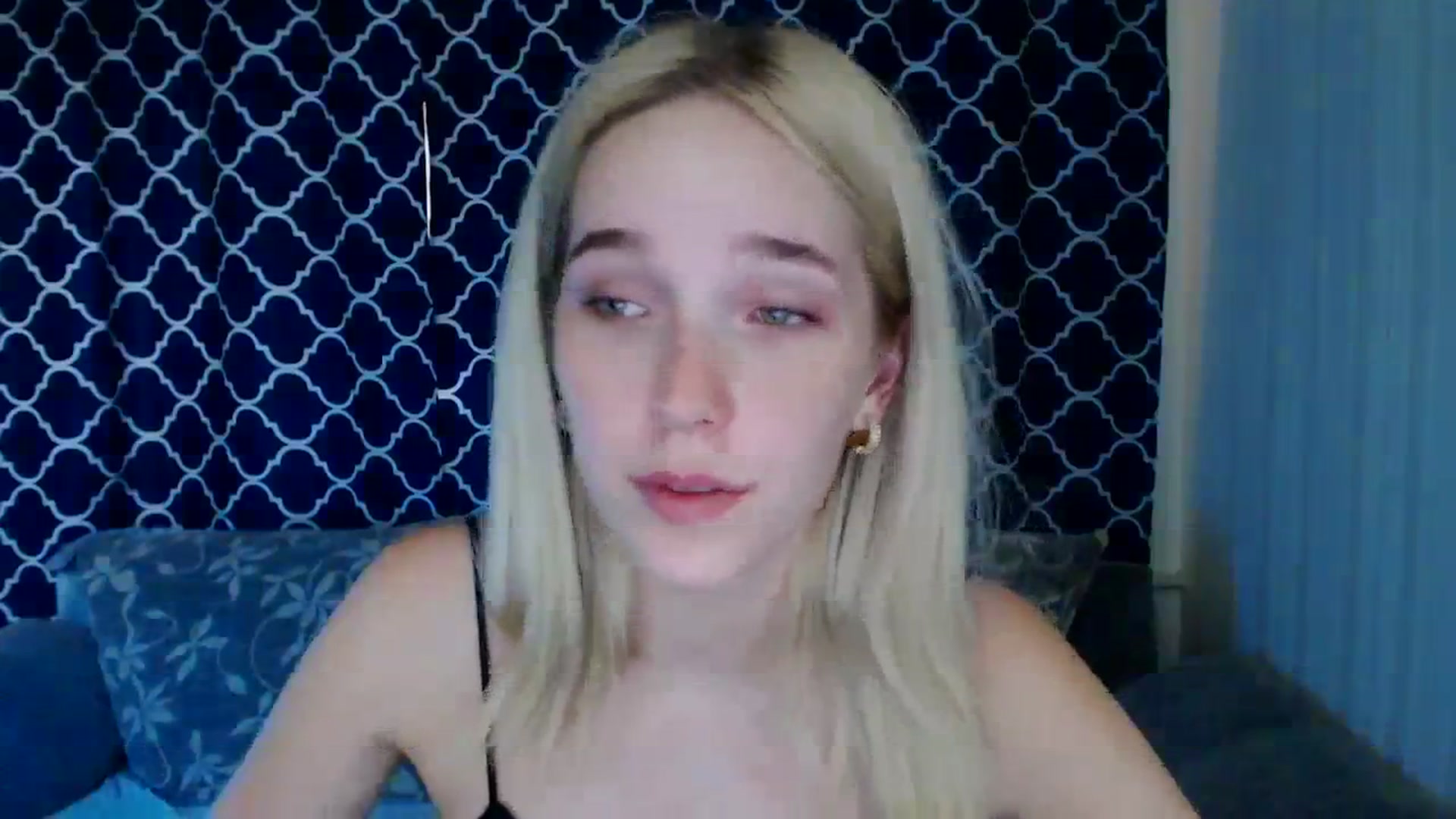 Gallery image thumbnail from EvaRockStar's myfreecams stream on, 09/01/2023, 10:30 image 4 of 20