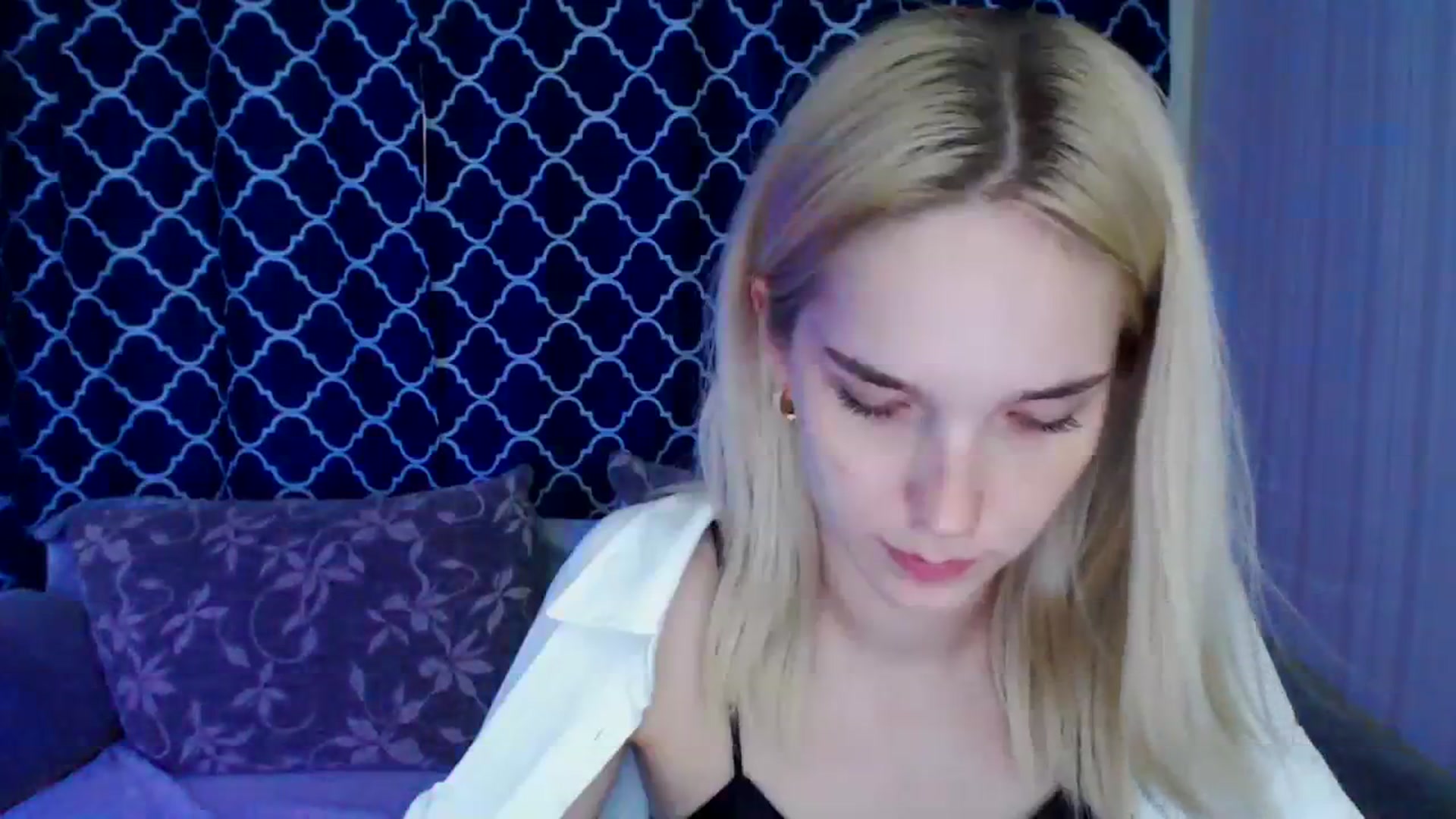 Gallery image thumbnail from EvaRockStar's myfreecams stream on, 09/01/2023, 11:58 image 8 of 20