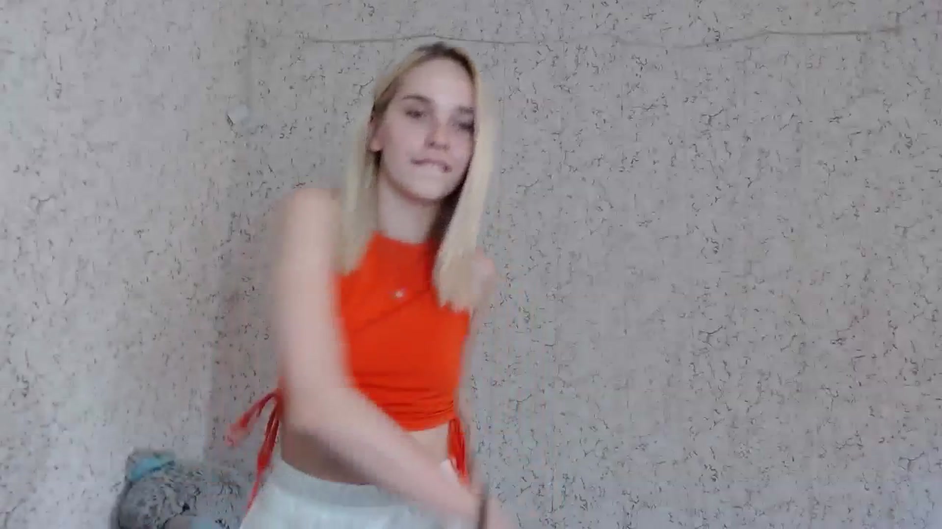 Gallery image thumbnail from EvaRockStar's myfreecams stream on, 09/05/2023, 10:41 image 14 of 20