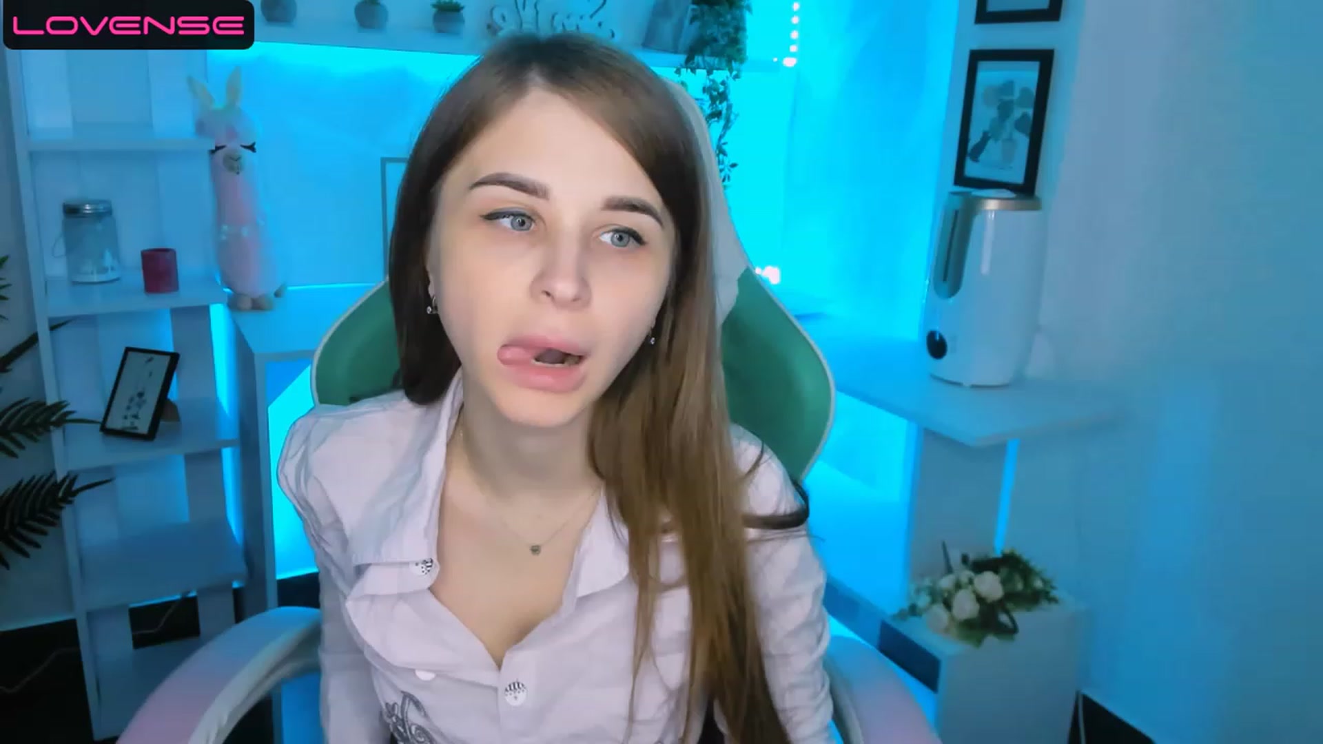 Gallery image thumbnail from EvaRodi's myfreecams stream on, 07/29/2023, 11:43 image 1 of 20