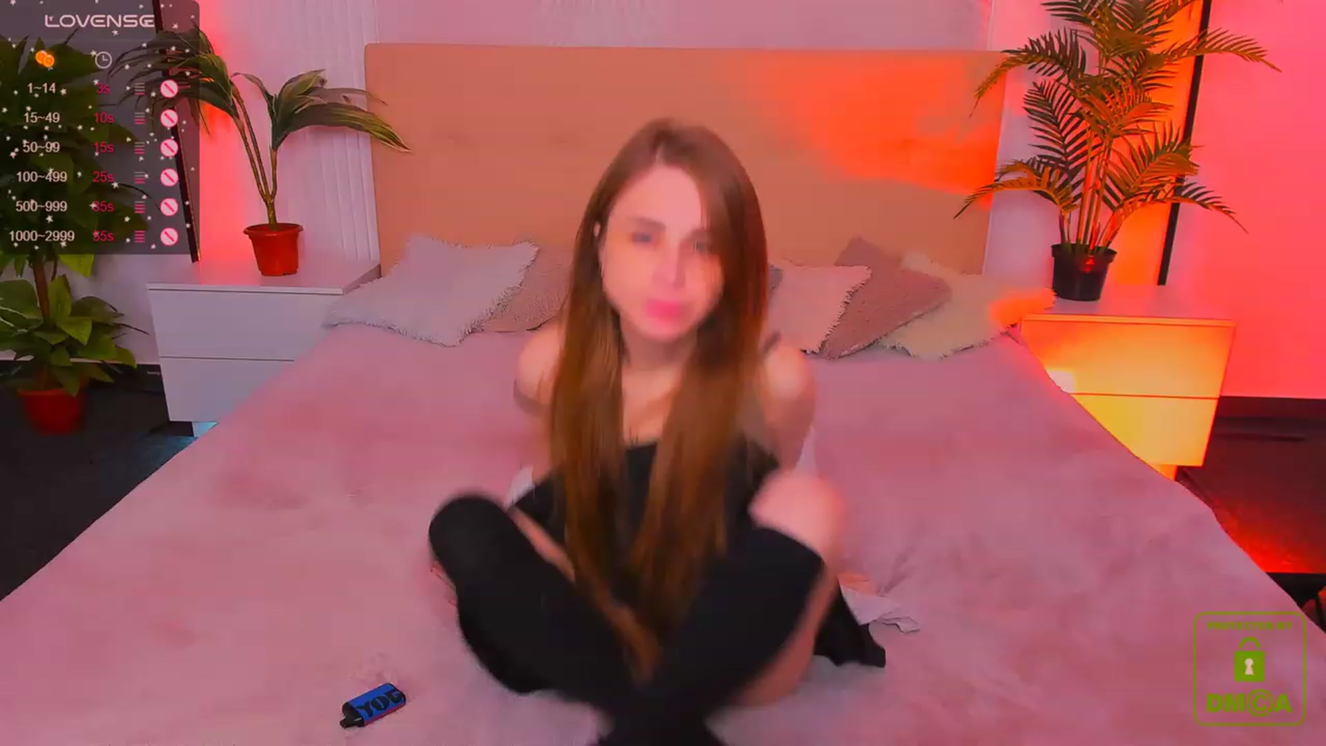 Gallery image thumbnail from EvaRodi's myfreecams stream on, 11/10/2023, 24:41 image 17 of 20
