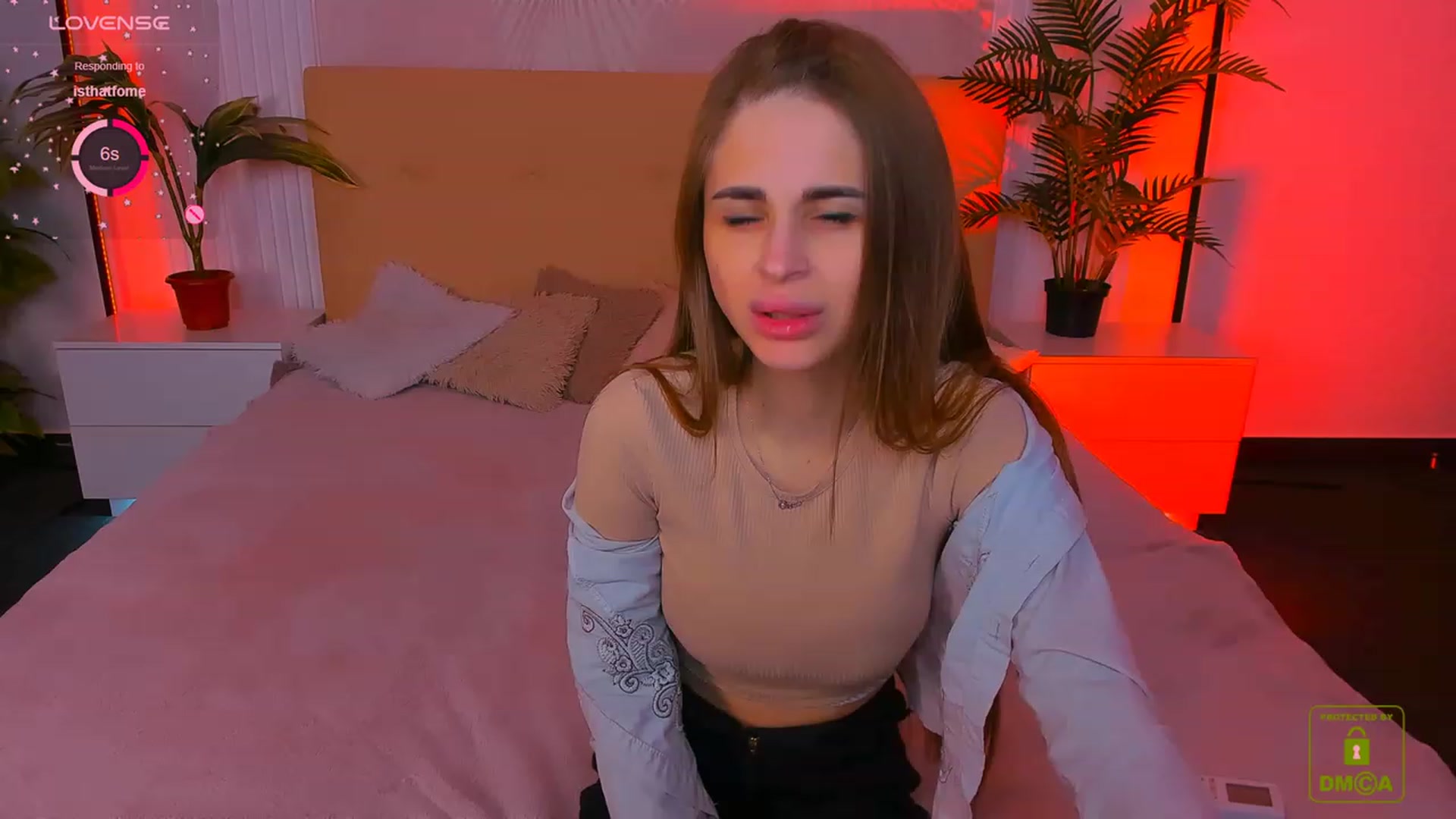 Gallery image thumbnail from EvaRodi's myfreecams stream on, 11/21/2023, 04:10 image 4 of 20