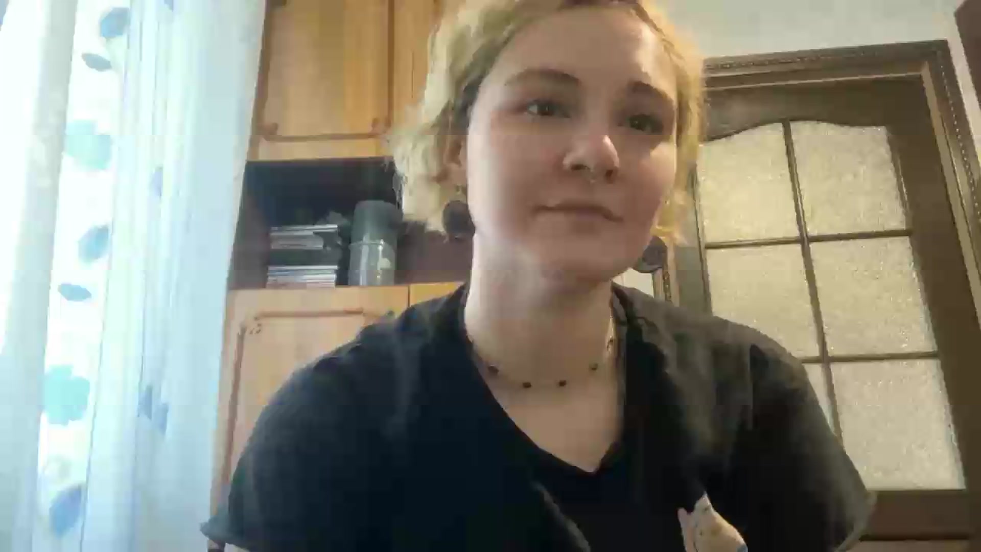 Gallery image thumbnail from EvaSmile's myfreecams stream on, 06/20/2026, 16:15 image 6 of 20