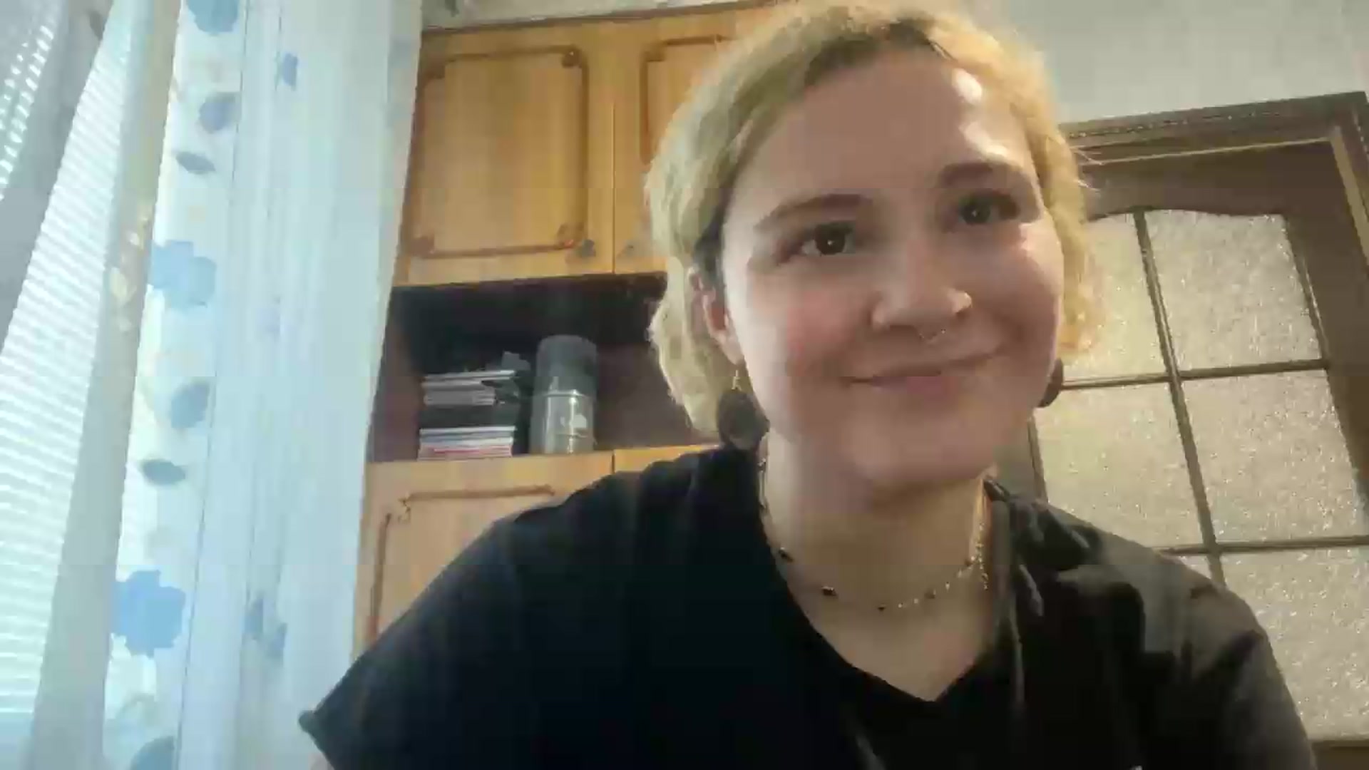 Gallery image thumbnail from EvaSmile's myfreecams stream on, 06/20/2026, 19:00 image 1 of 20