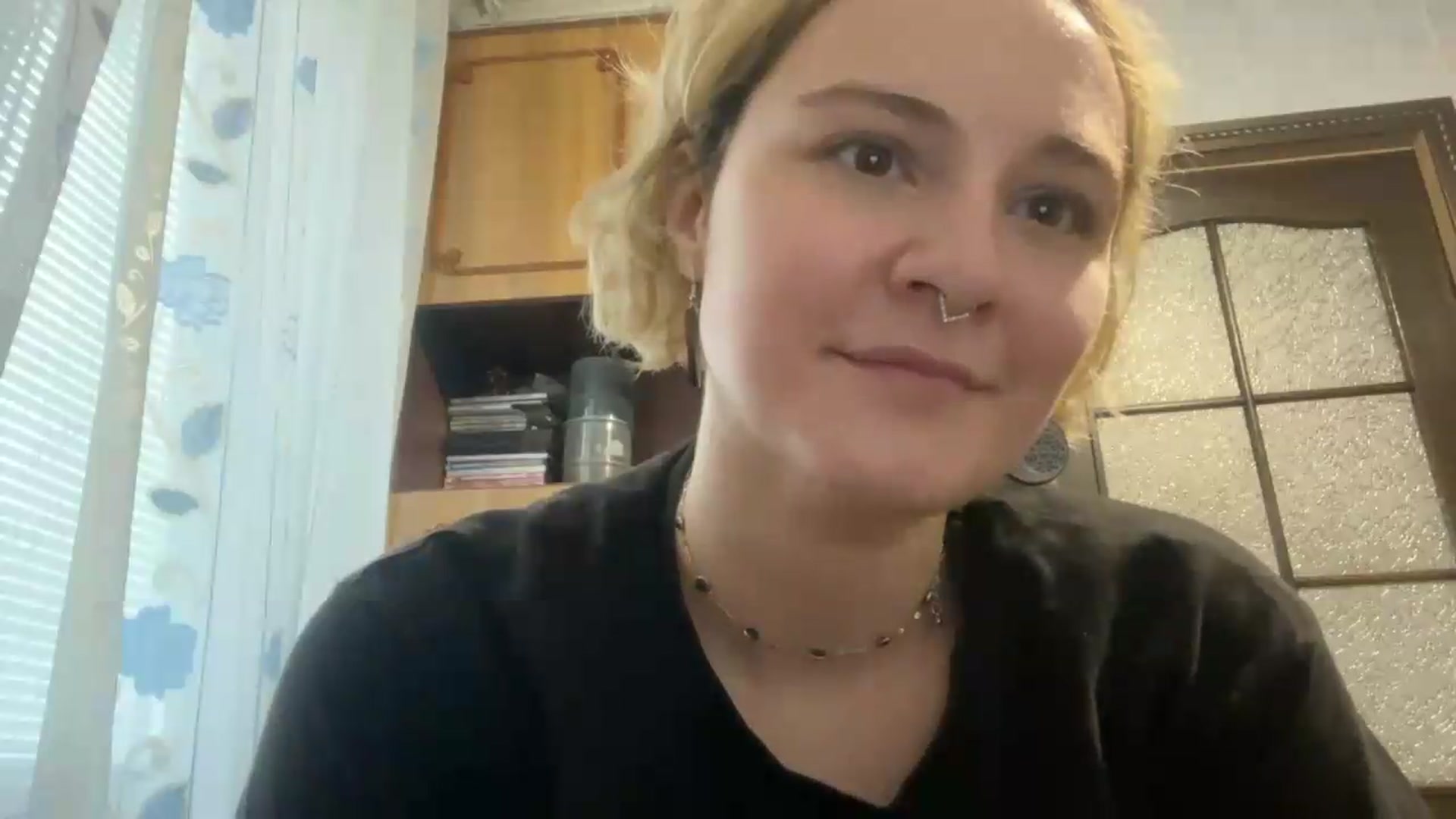 Gallery image thumbnail from EvaSmile's myfreecams stream on, 06/20/2026, 19:00 image 3 of 20