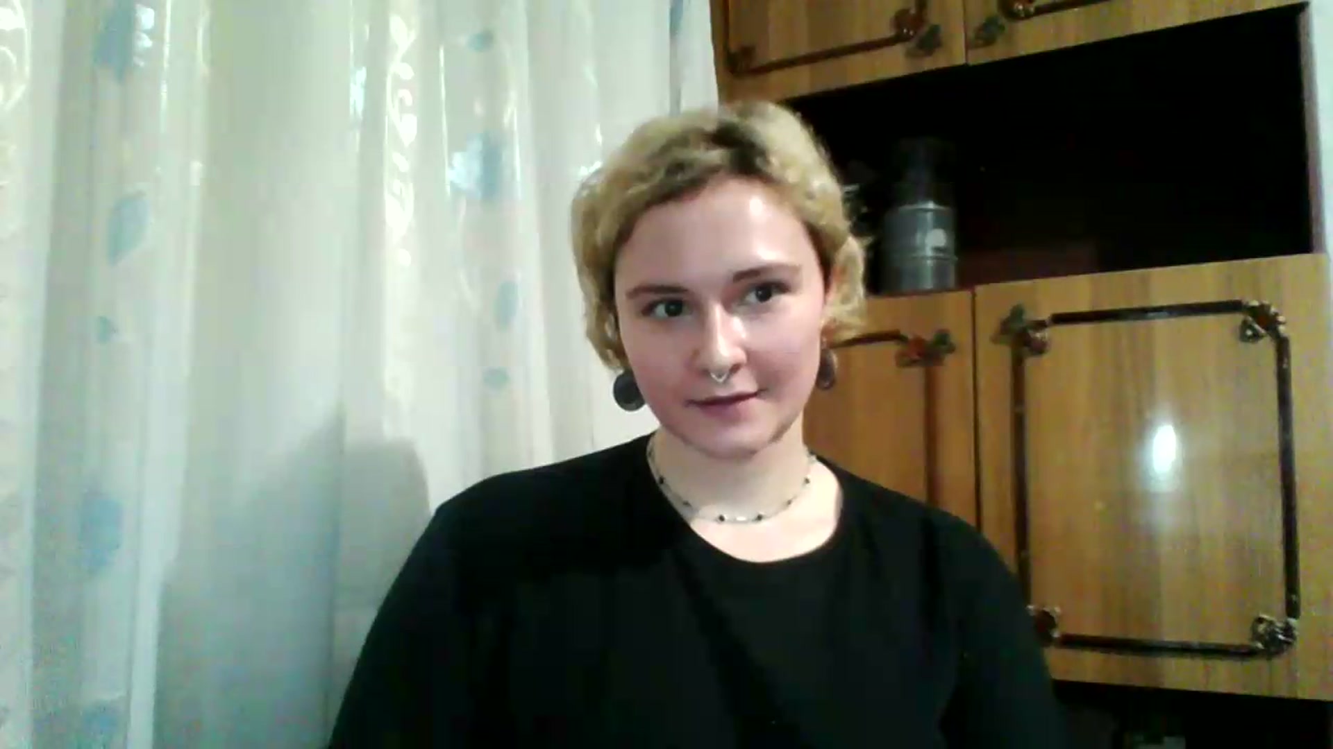 Gallery image thumbnail from EvaSmile's myfreecams stream on, 06/23/2026, 19:40 image 17 of 20