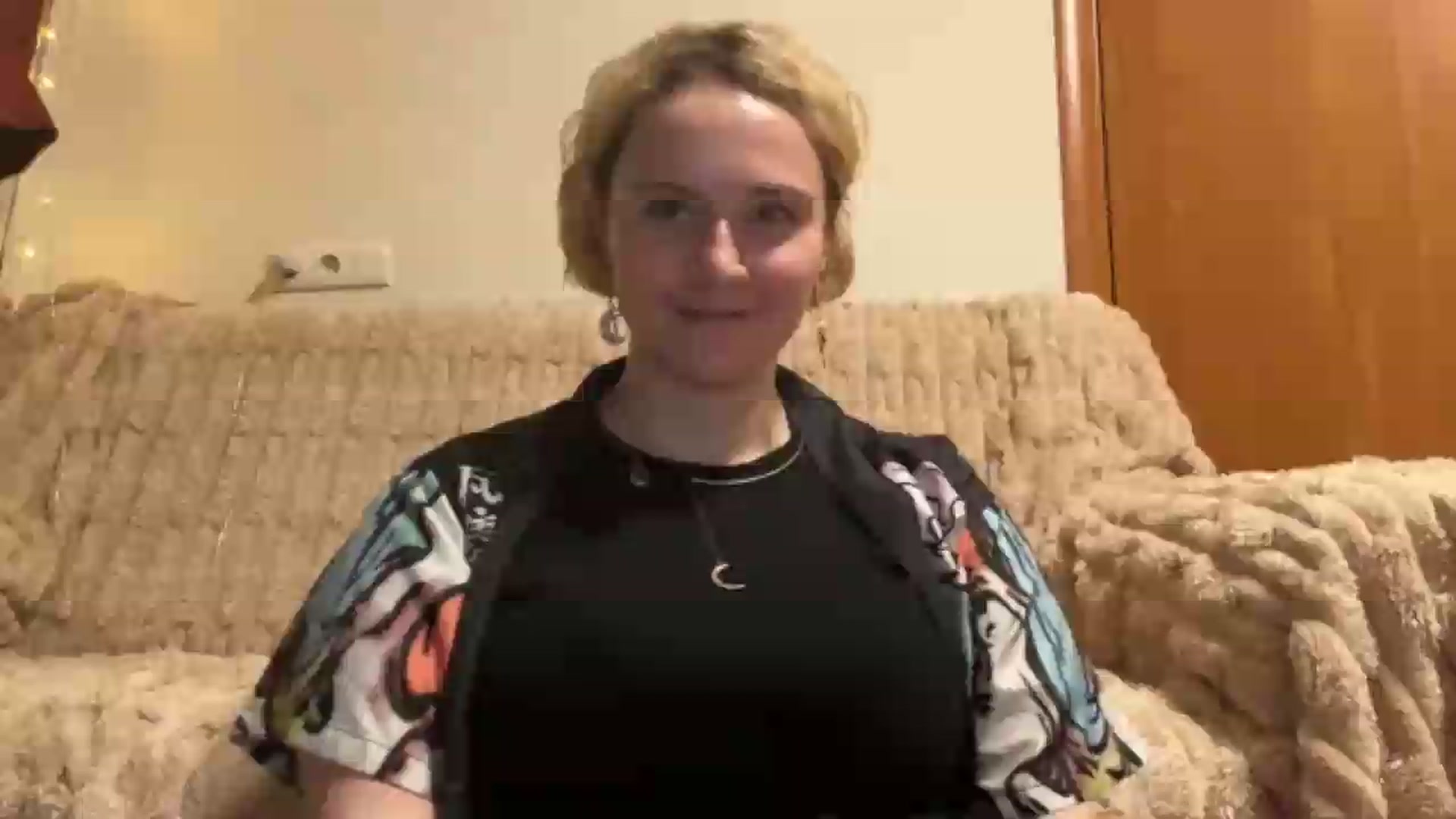 Gallery image thumbnail from EvaSmile's myfreecams stream on, 06/30/2026, 18:59 image 17 of 20