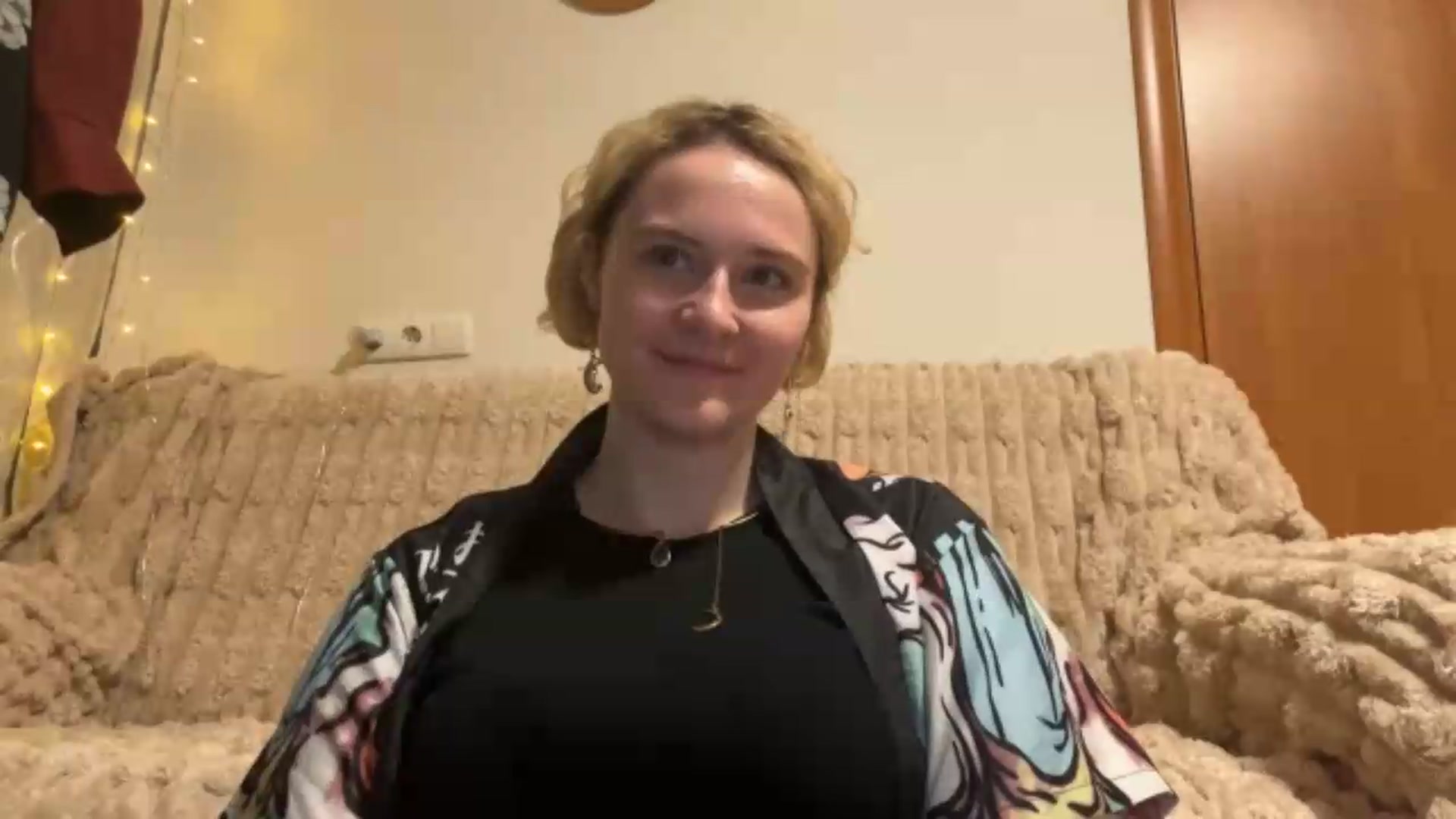 Gallery image thumbnail from EvaSmile's myfreecams stream on, 06/30/2026, 18:59 image 9 of 20