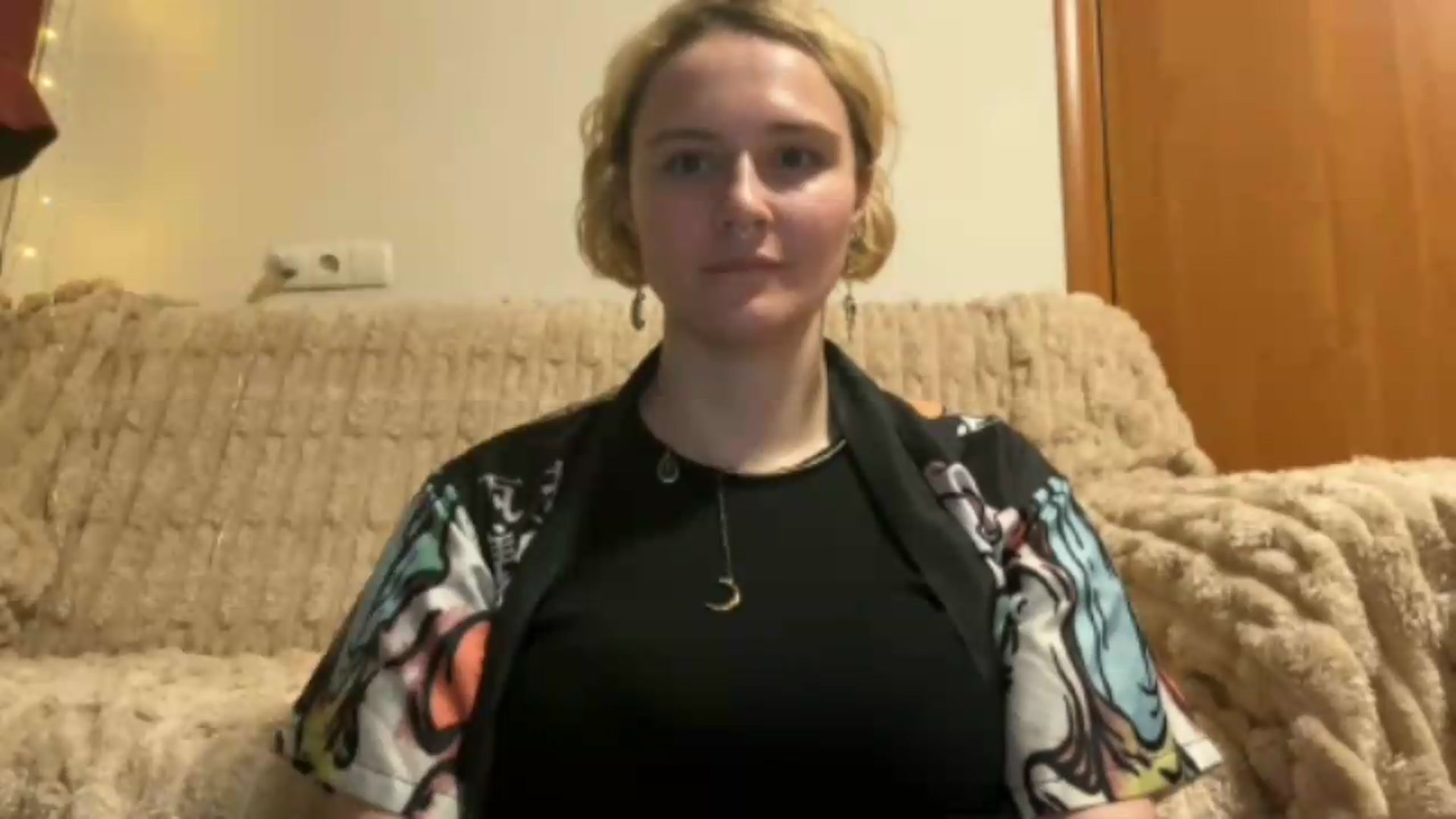 Gallery image thumbnail from EvaSmile's myfreecams stream on, 06/30/2026, 18:59 image 15 of 20