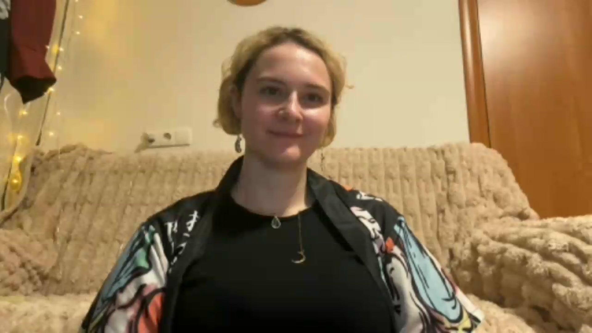 Gallery image thumbnail from EvaSmile's myfreecams stream on, 06/30/2026, 18:59 image 8 of 20