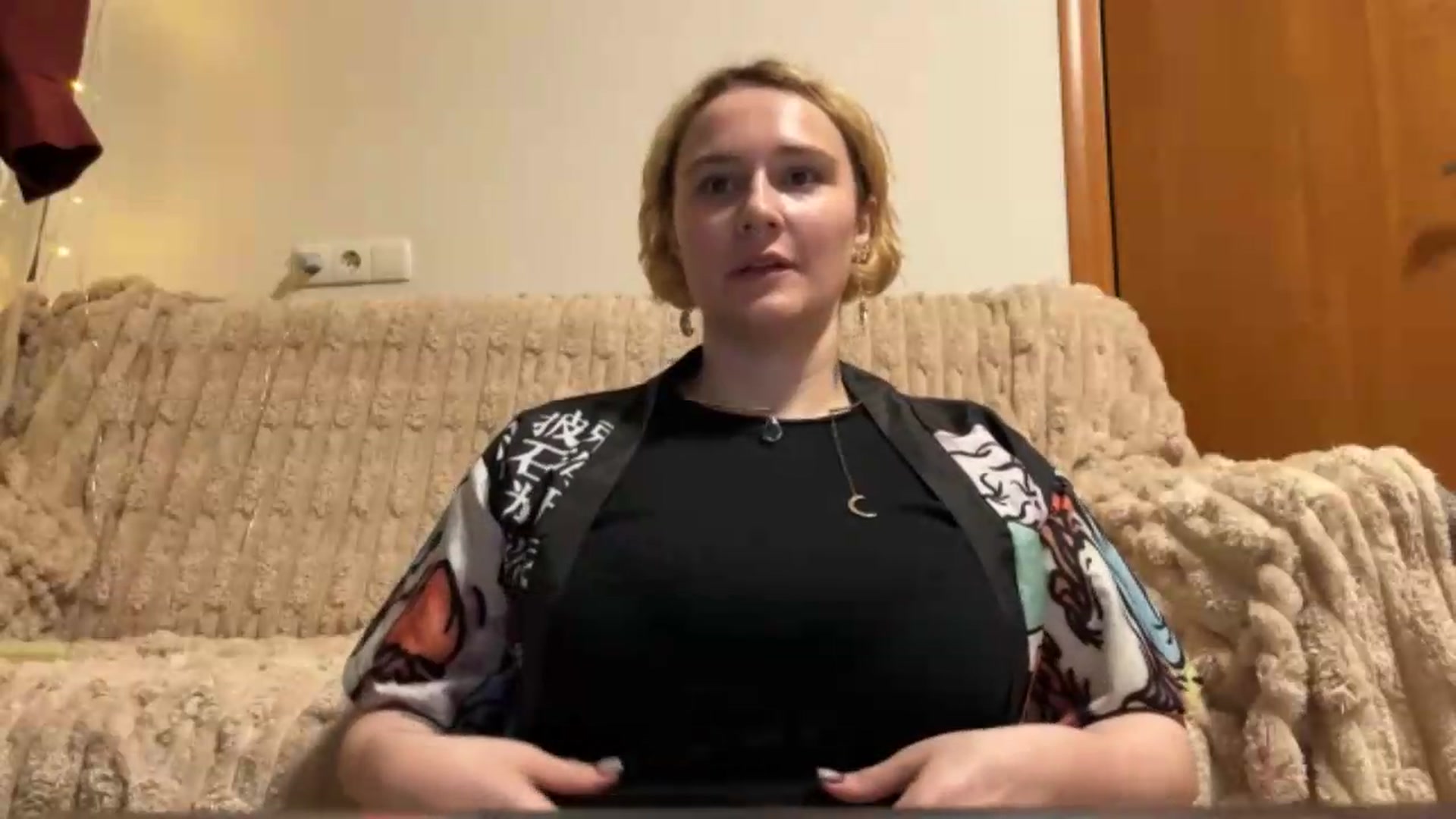 Gallery image thumbnail from EvaSmile's myfreecams stream on, 06/30/2026, 20:34 image 9 of 20
