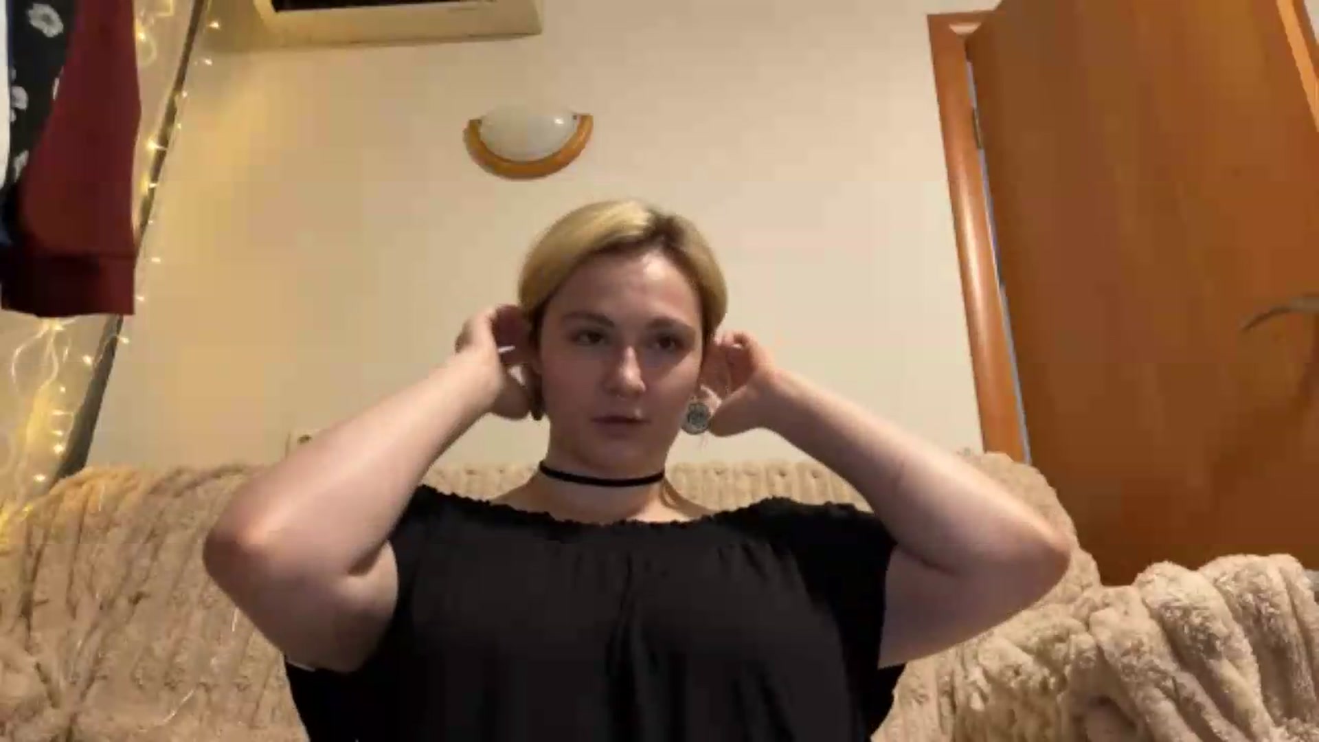 Gallery image thumbnail from EvaSmile's myfreecams stream on, 07/02/2026, 18:05 image 13 of 20