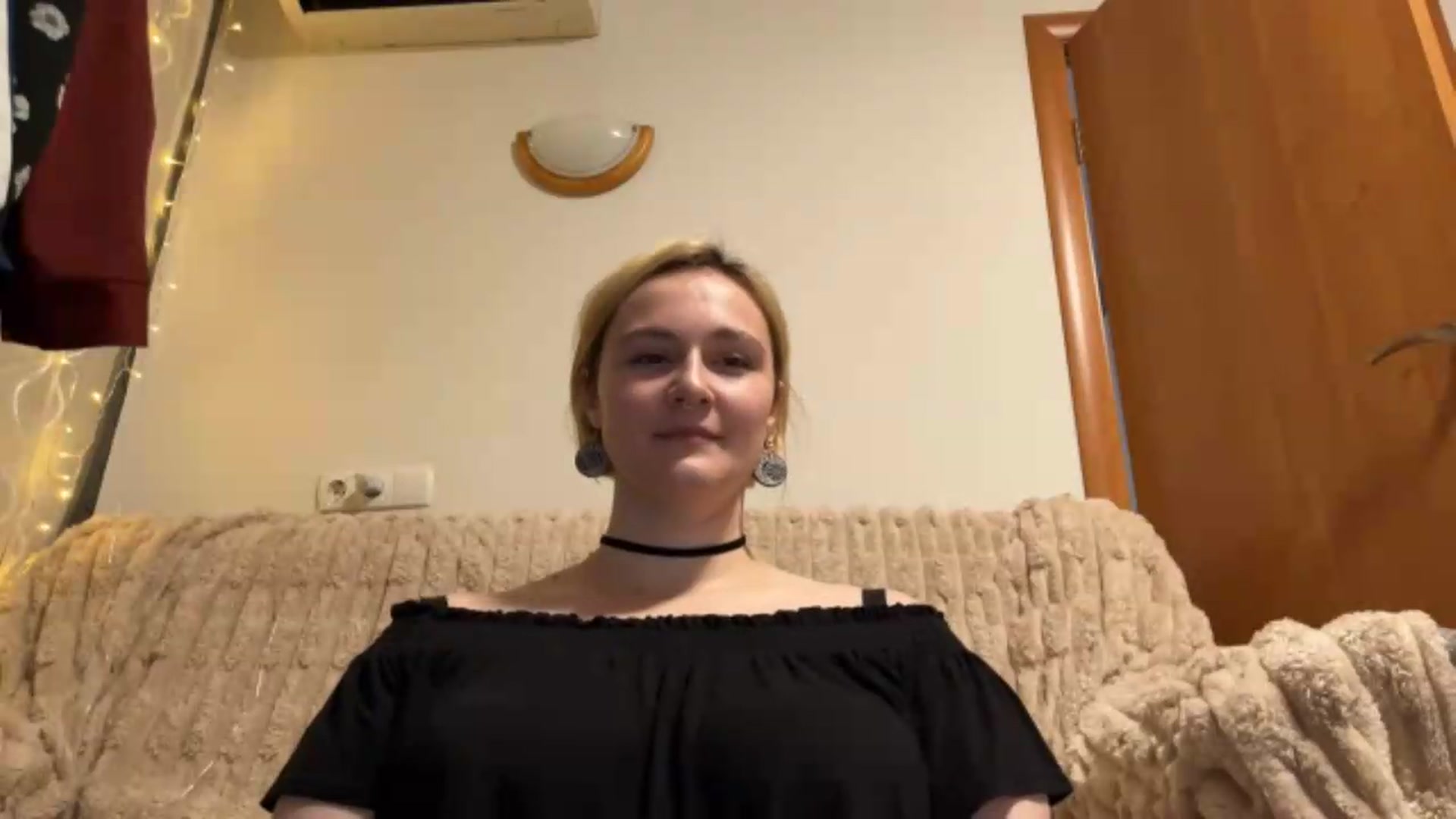 Gallery image thumbnail from EvaSmile's myfreecams stream on, 07/02/2026, 18:05 image 17 of 20