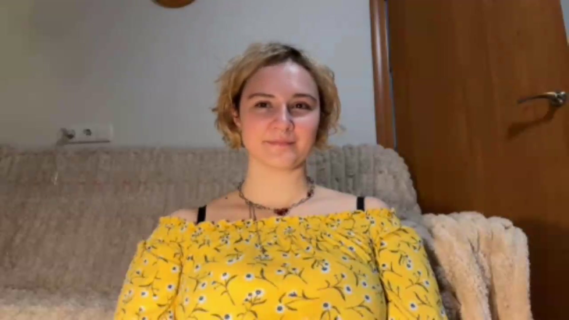 Gallery image thumbnail from EvaSmile's myfreecams stream on, 07/06/2026, 18:49 image 2 of 20