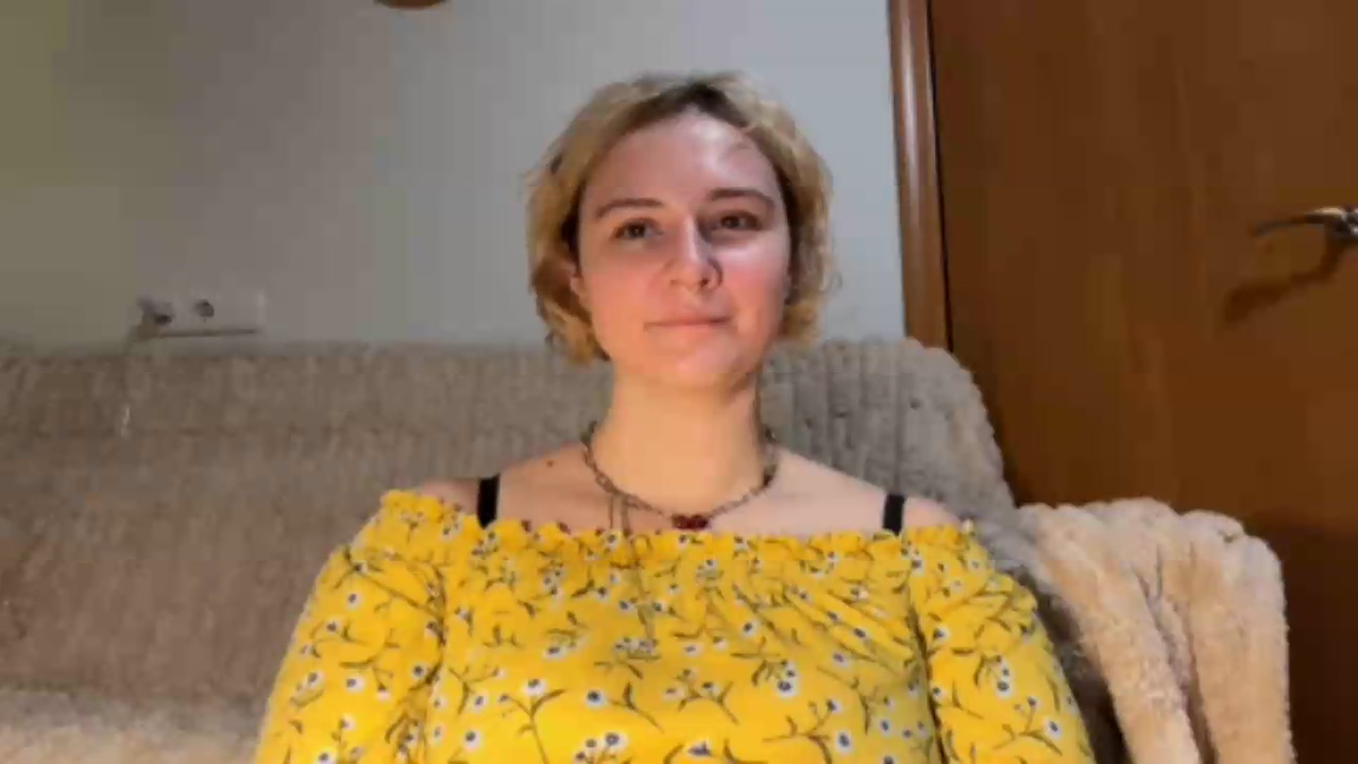 Gallery image thumbnail from EvaSmile's myfreecams stream on, 07/06/2026, 18:49 image 19 of 20