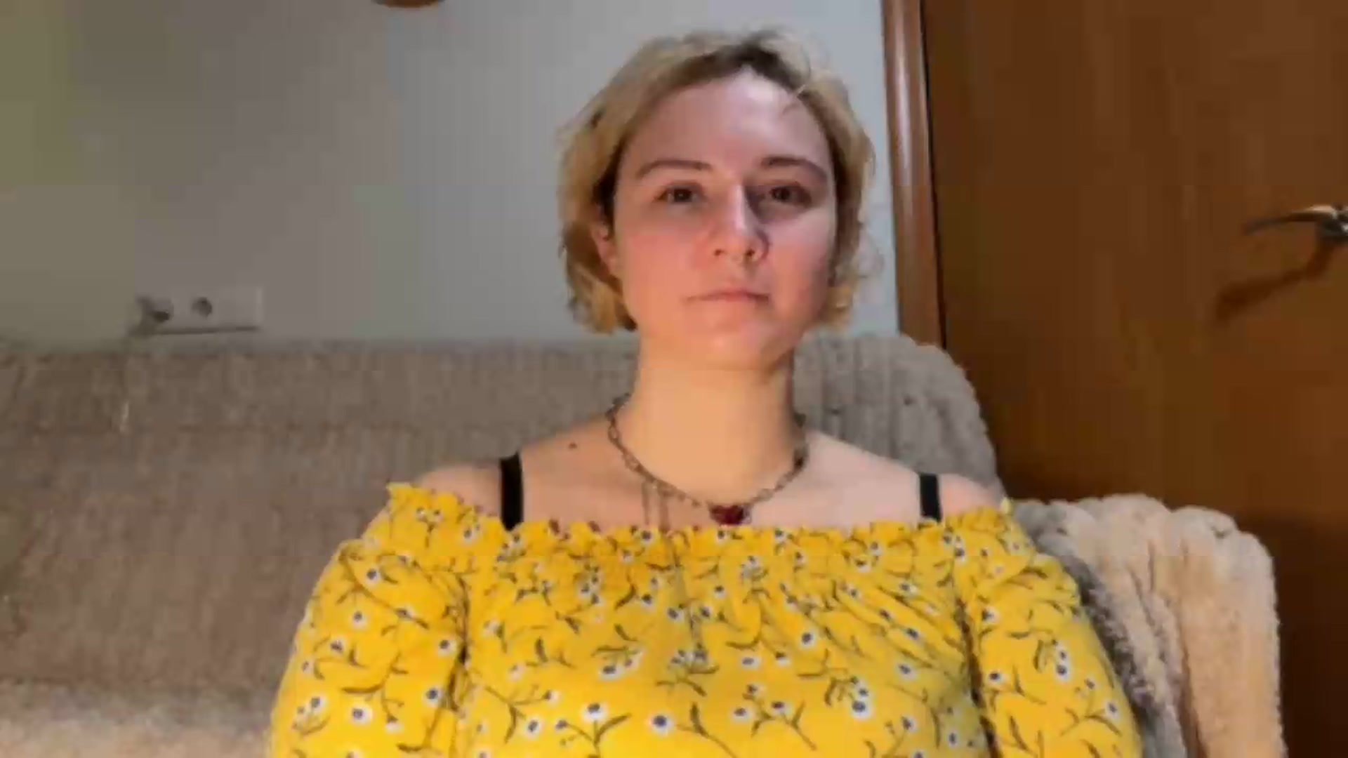 Gallery image thumbnail from EvaSmile's myfreecams stream on, 07/06/2026, 18:49 image 14 of 20