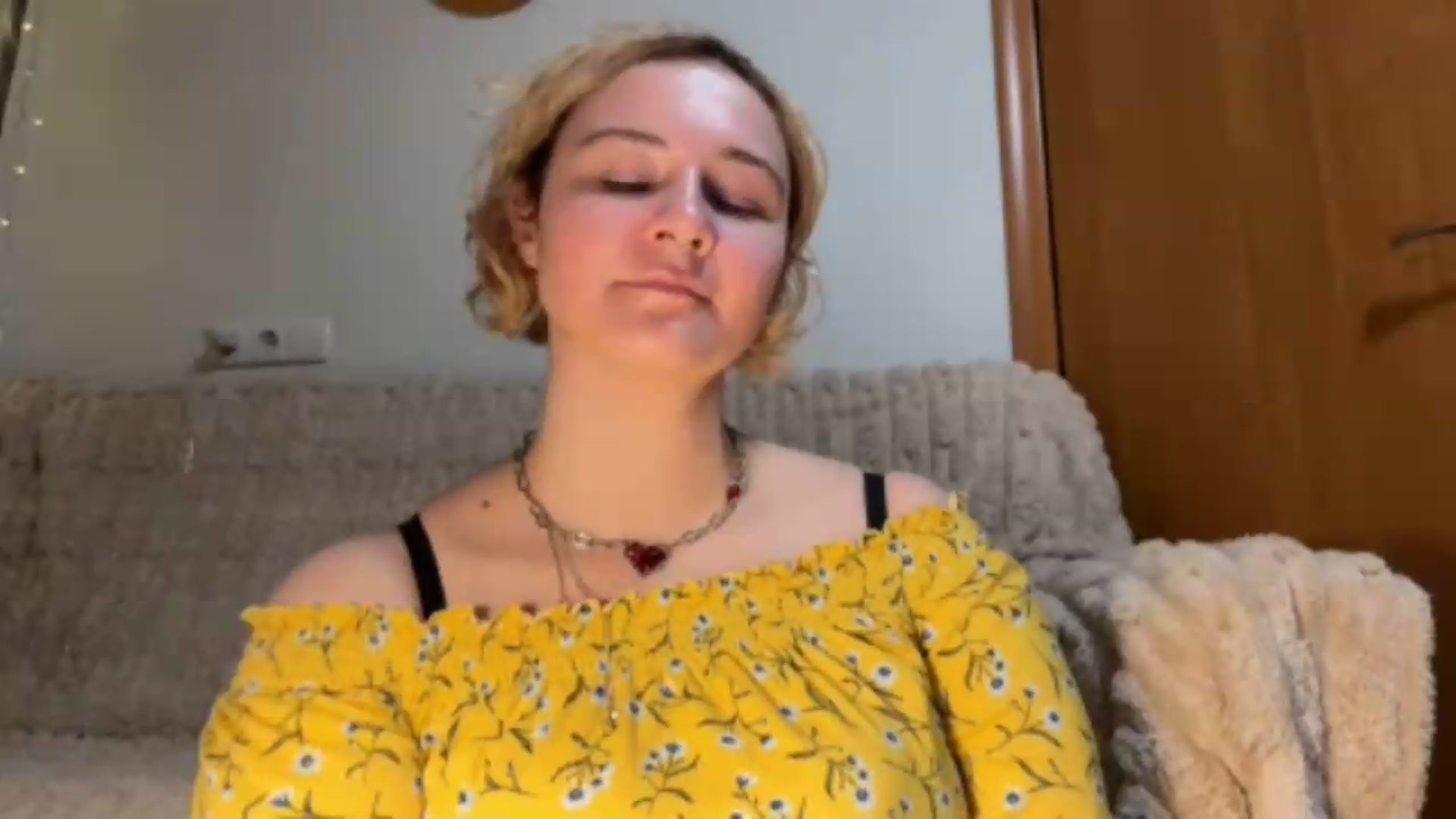 Gallery image thumbnail from EvaSmile's myfreecams stream on, 07/06/2026, 19:42 image 13 of 20
