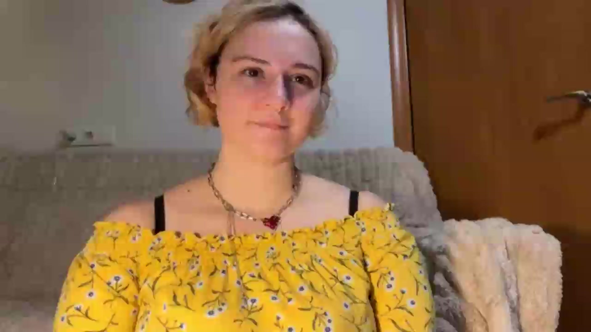 Gallery image thumbnail from EvaSmile's myfreecams stream on, 07/06/2026, 19:42 image 1 of 20