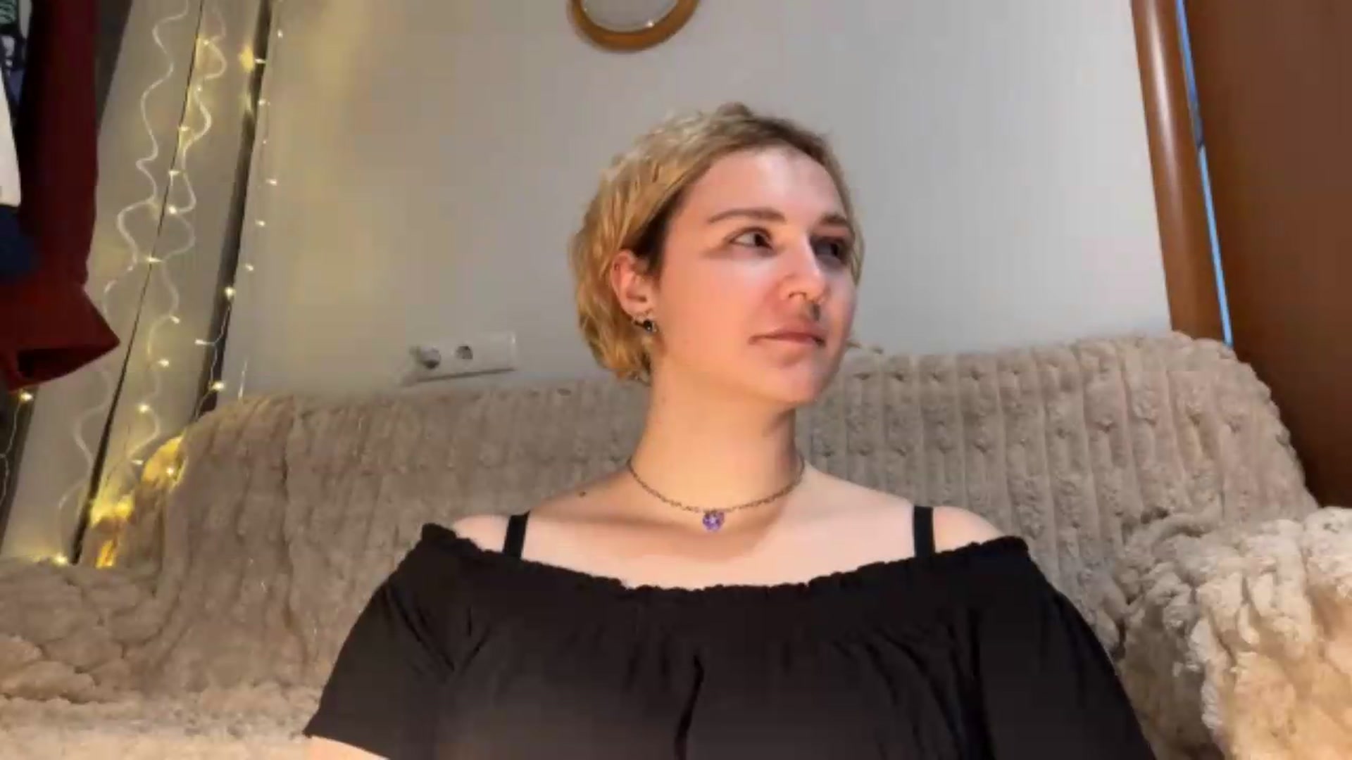Gallery image thumbnail from EvaSmile's myfreecams stream on, 07/08/2026, 18:20 image 4 of 20