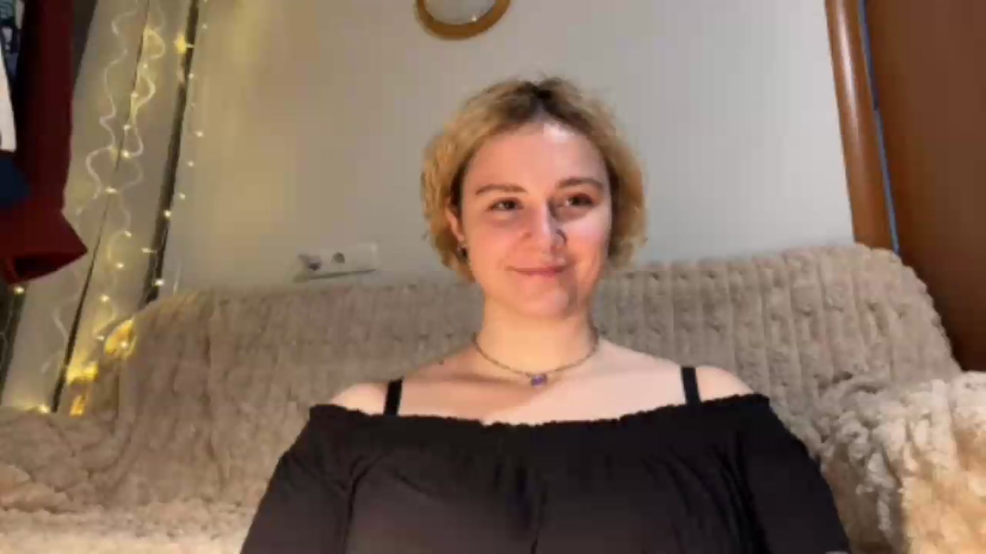 Gallery image thumbnail from EvaSmile's myfreecams stream on, 07/08/2026, 18:20 image 13 of 20