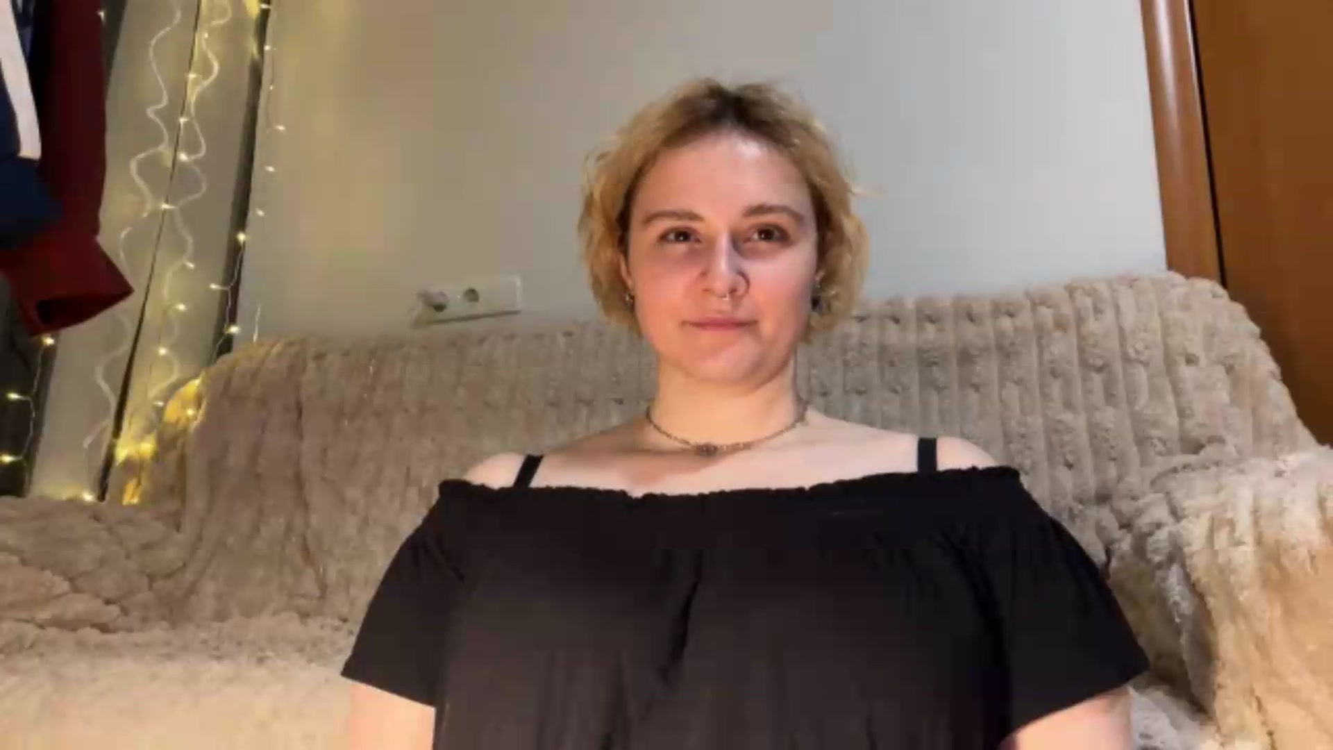 Gallery image thumbnail from EvaSmile's myfreecams stream on, 07/08/2026, 20:19 image 5 of 20