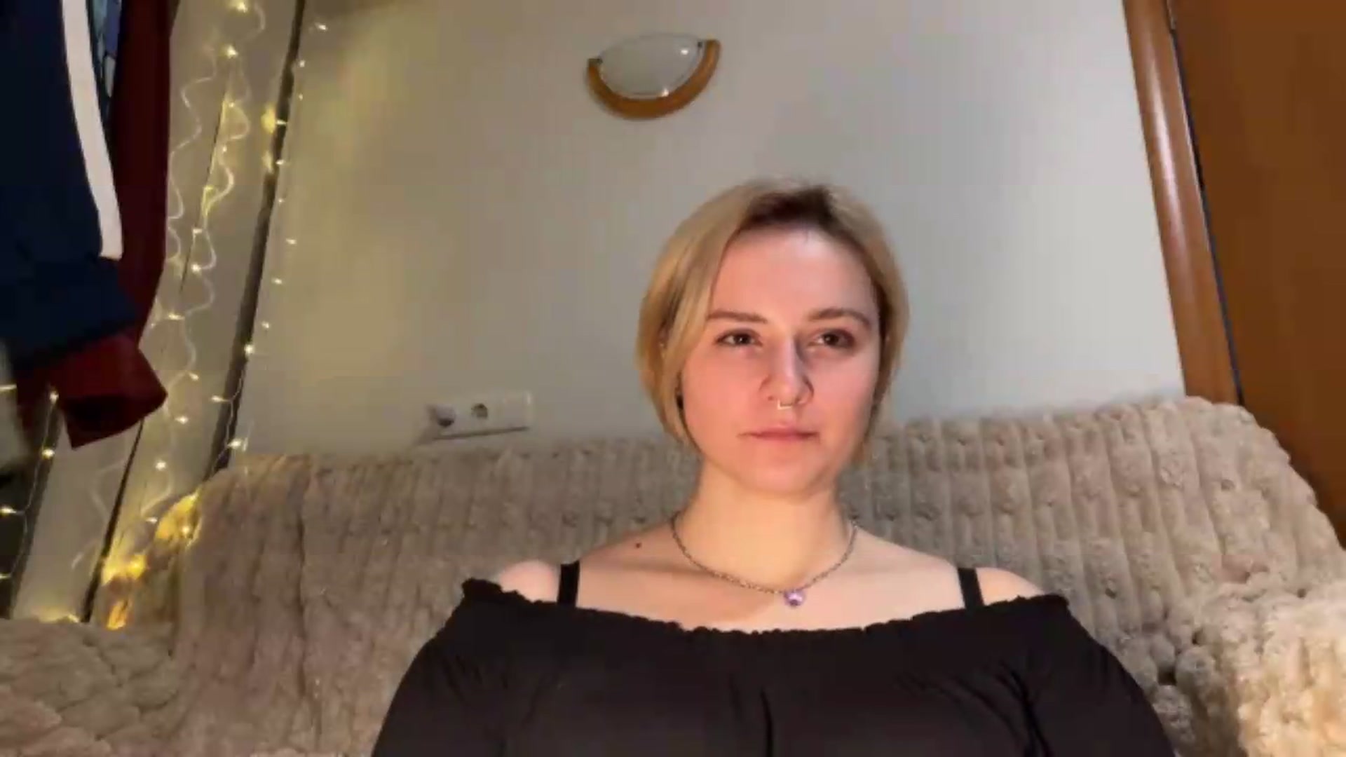 Gallery image thumbnail from EvaSmile's myfreecams stream on, 07/09/2026, 18:47 image 7 of 20