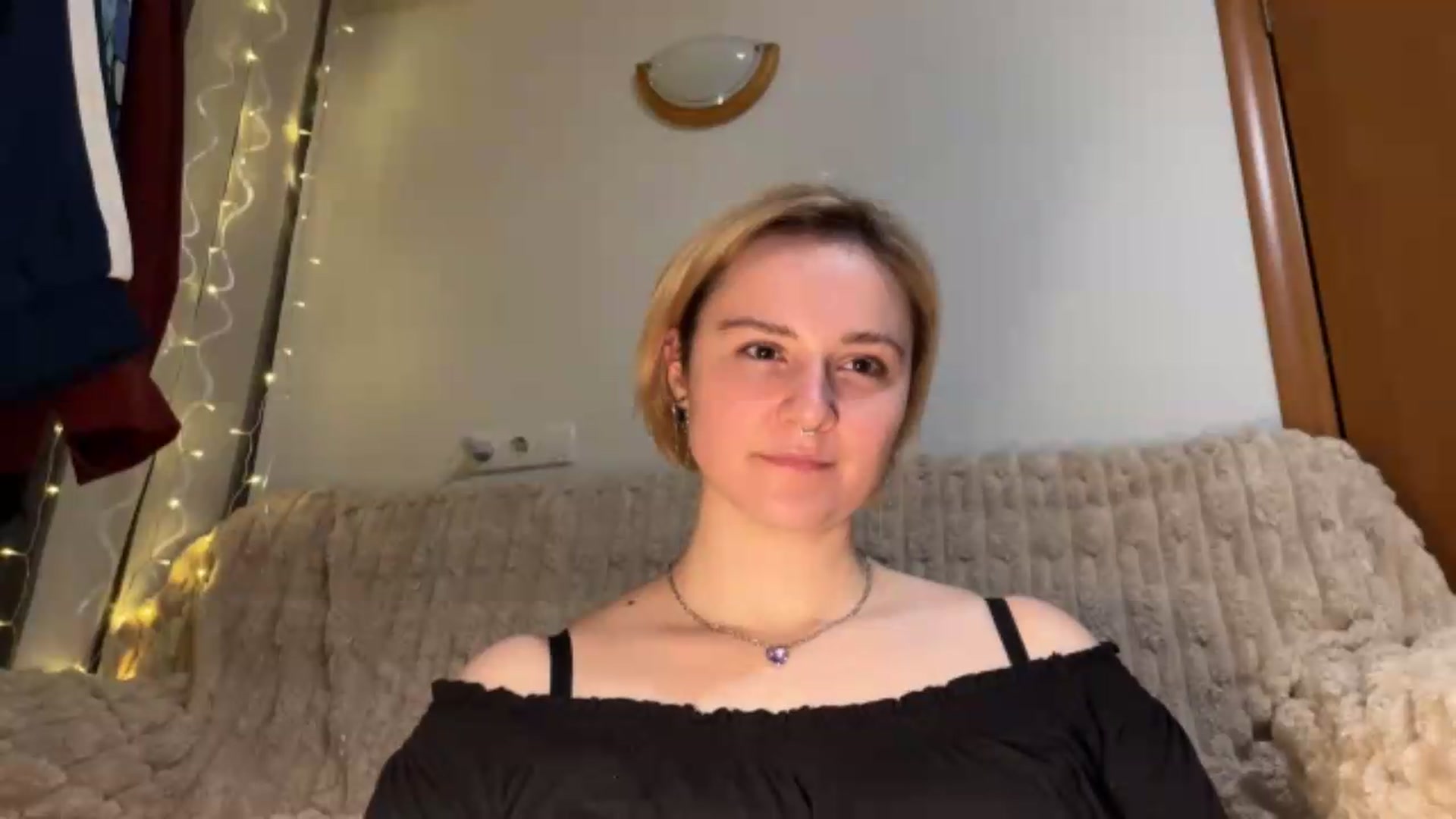 Gallery image thumbnail from EvaSmile's myfreecams stream on, 07/09/2026, 18:47 image 19 of 20