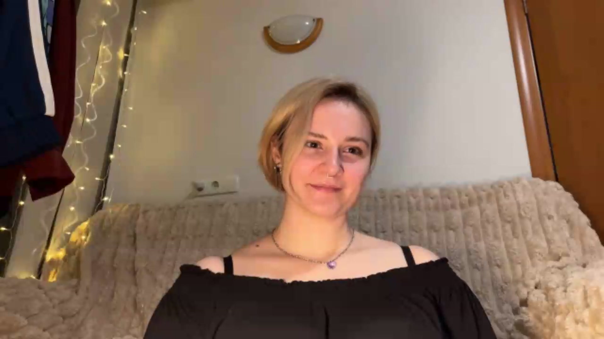 Gallery image thumbnail from EvaSmile's myfreecams stream on, 07/09/2026, 18:47 image 11 of 20