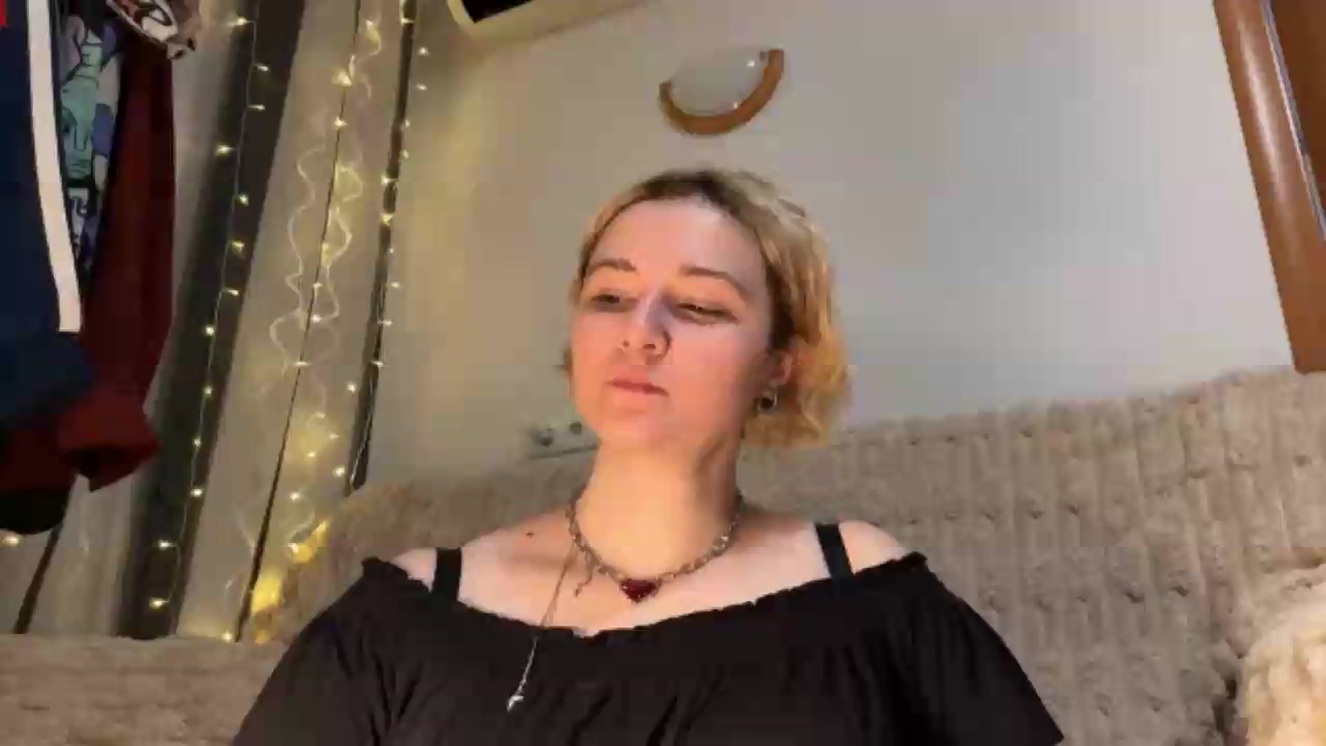 Gallery image thumbnail from EvaSmile's myfreecams stream on, 07/10/2026, 18:17 image 1 of 20