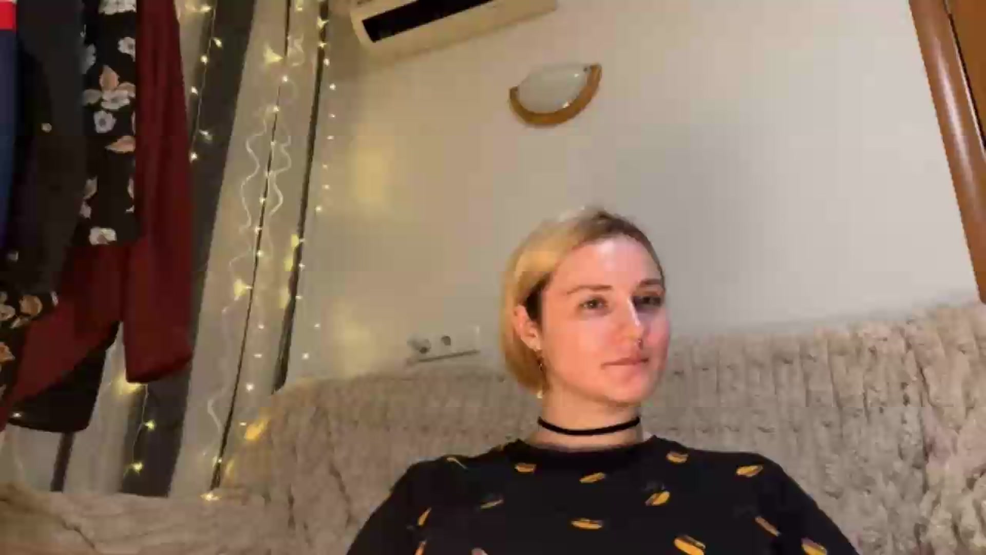 Gallery image thumbnail from EvaSmile's myfreecams stream on, 07/20/2026, 19:17 image 13 of 20