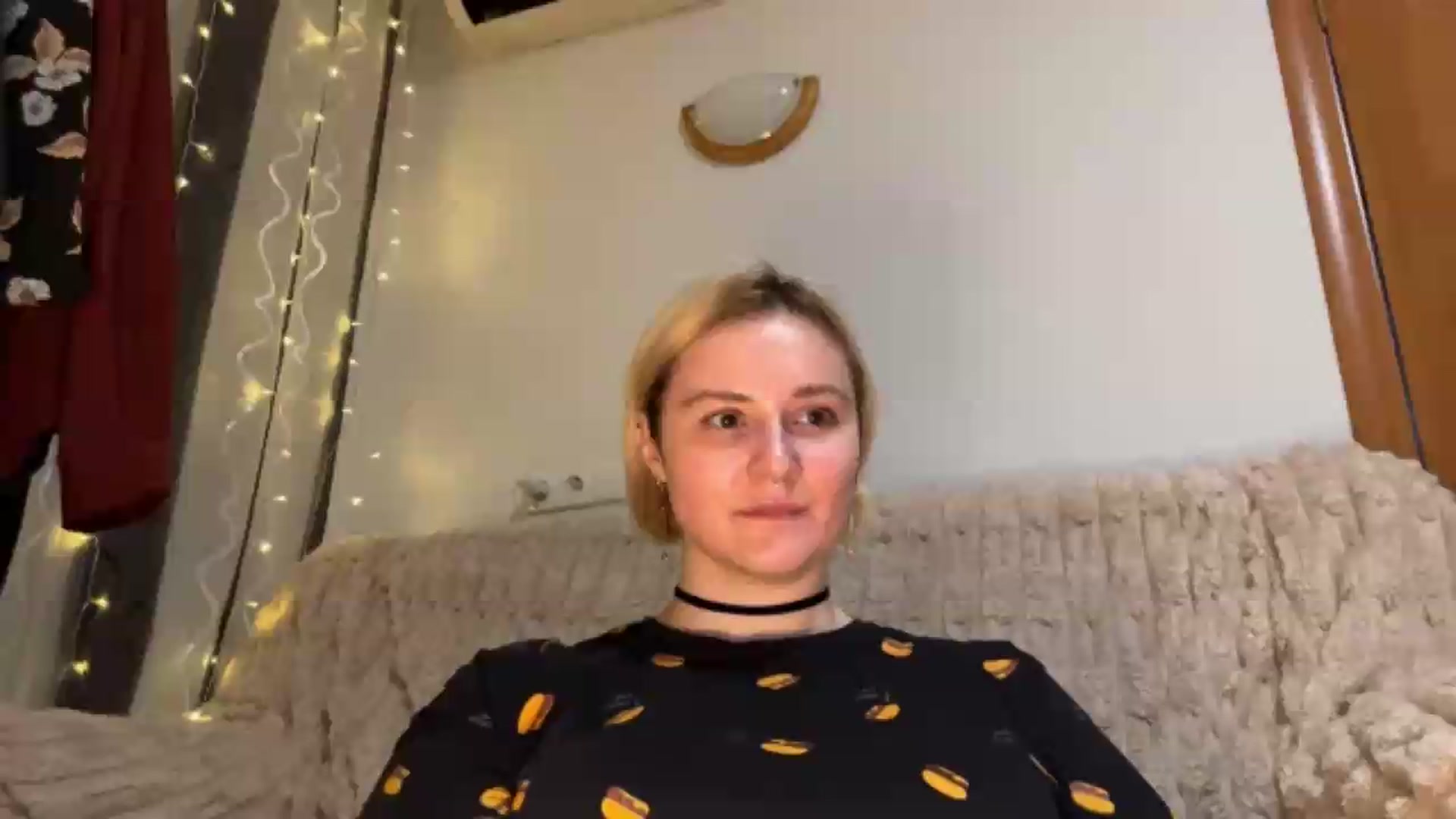 Gallery image thumbnail from EvaSmile's myfreecams stream on, 07/20/2026, 19:17 image 1 of 20