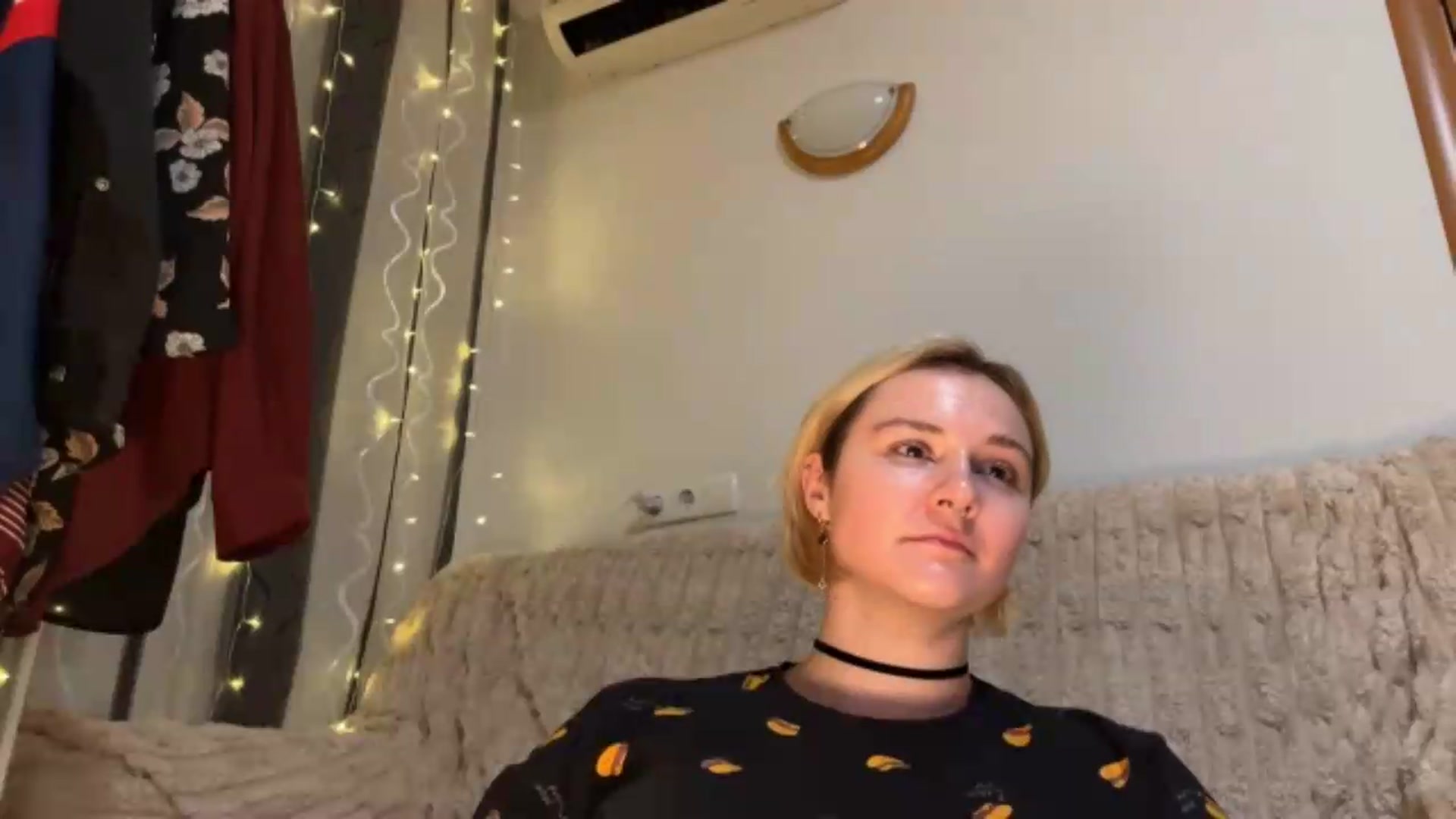 Gallery image thumbnail from EvaSmile's myfreecams stream on, 07/20/2026, 20:33 image 17 of 20