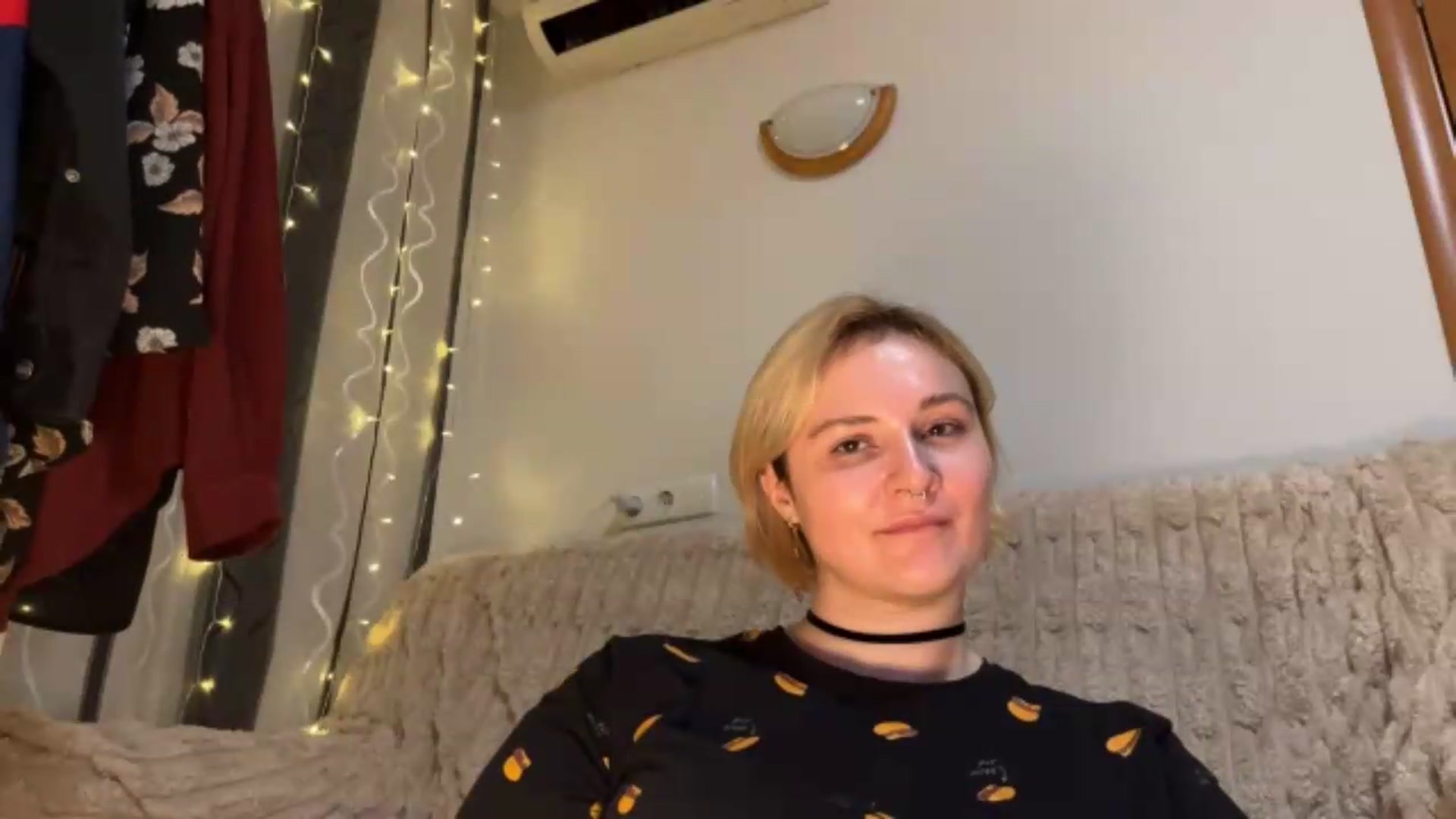 Gallery image thumbnail from EvaSmile's myfreecams stream on, 07/20/2026, 20:33 image 3 of 20
