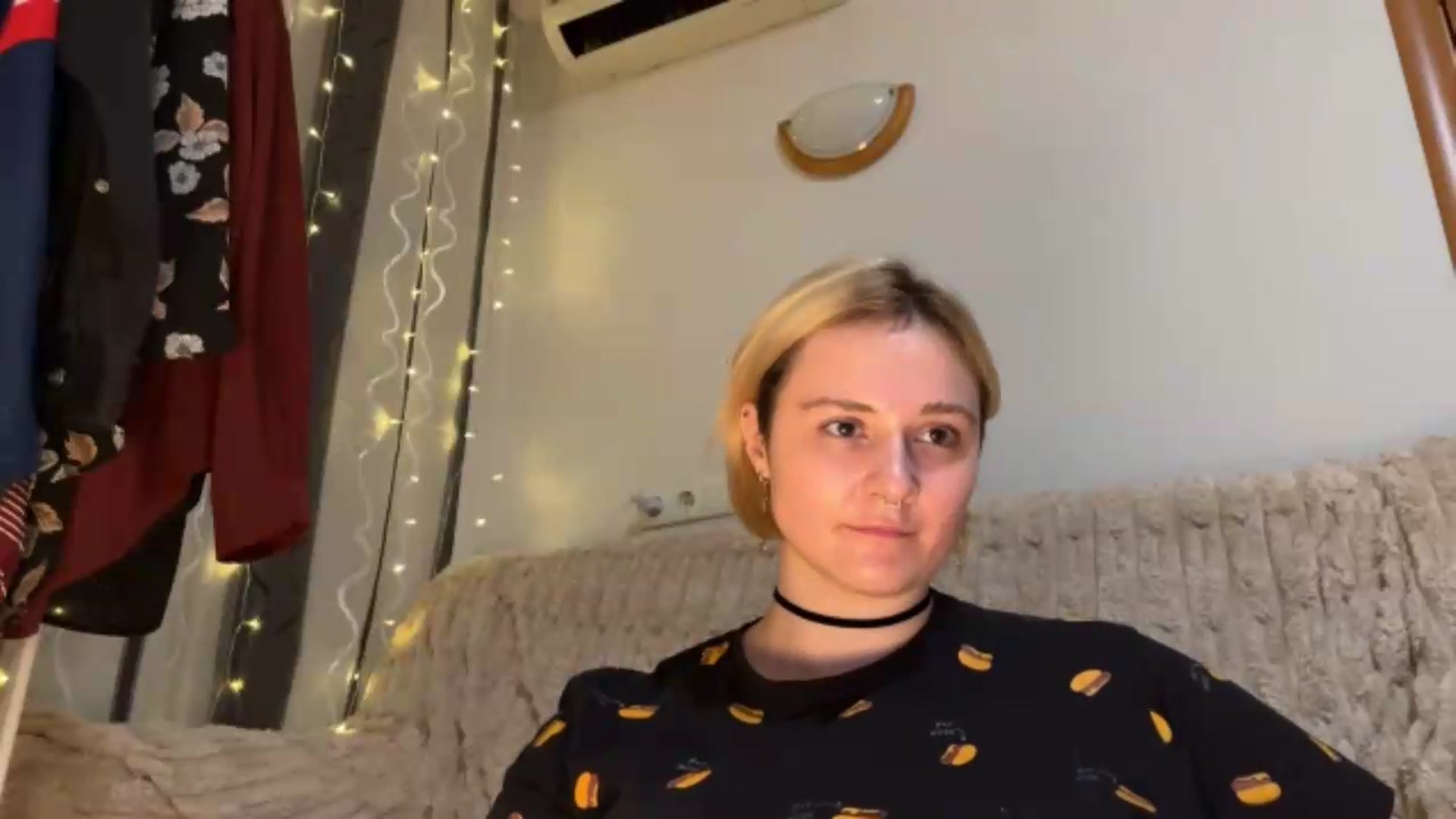 Gallery image thumbnail from EvaSmile's myfreecams stream on, 07/20/2026, 20:33 image 16 of 20