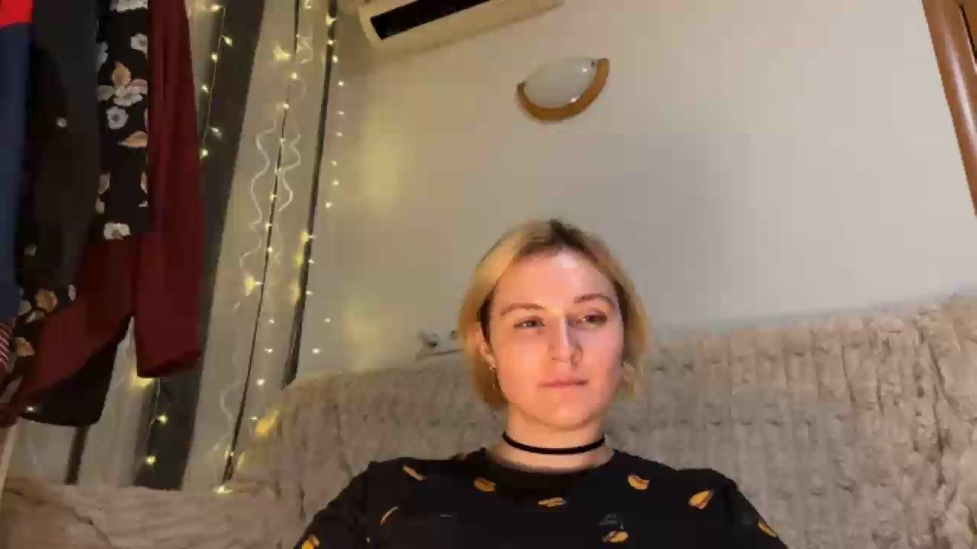 Gallery image thumbnail from EvaSmile's myfreecams stream on, 07/20/2026, 20:33 image 9 of 20