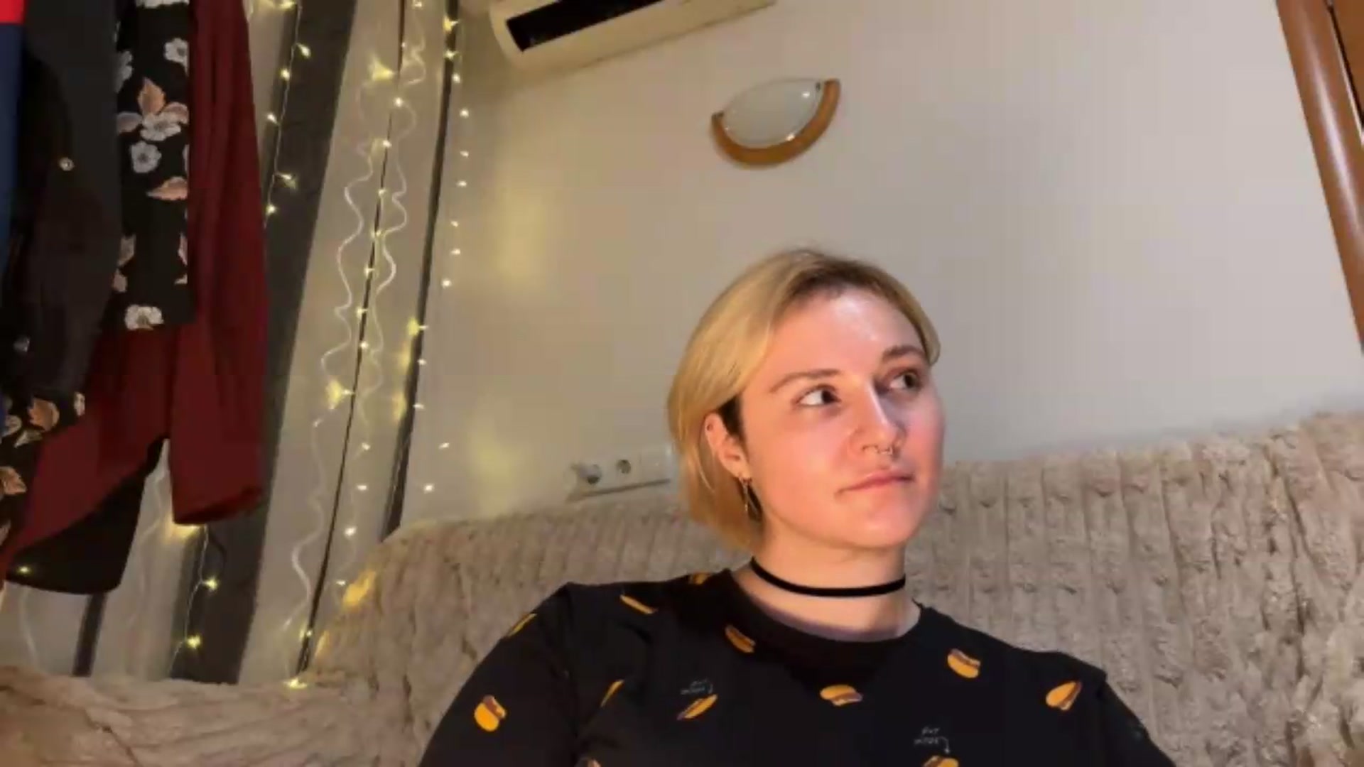 Gallery image thumbnail from EvaSmile's myfreecams stream on, 07/20/2026, 20:33 image 2 of 20