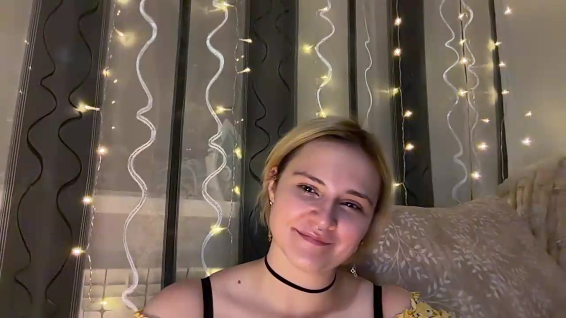 Gallery image thumbnail from EvaSmile's myfreecams stream on, 07/21/2026, 20:52 image 10 of 20
