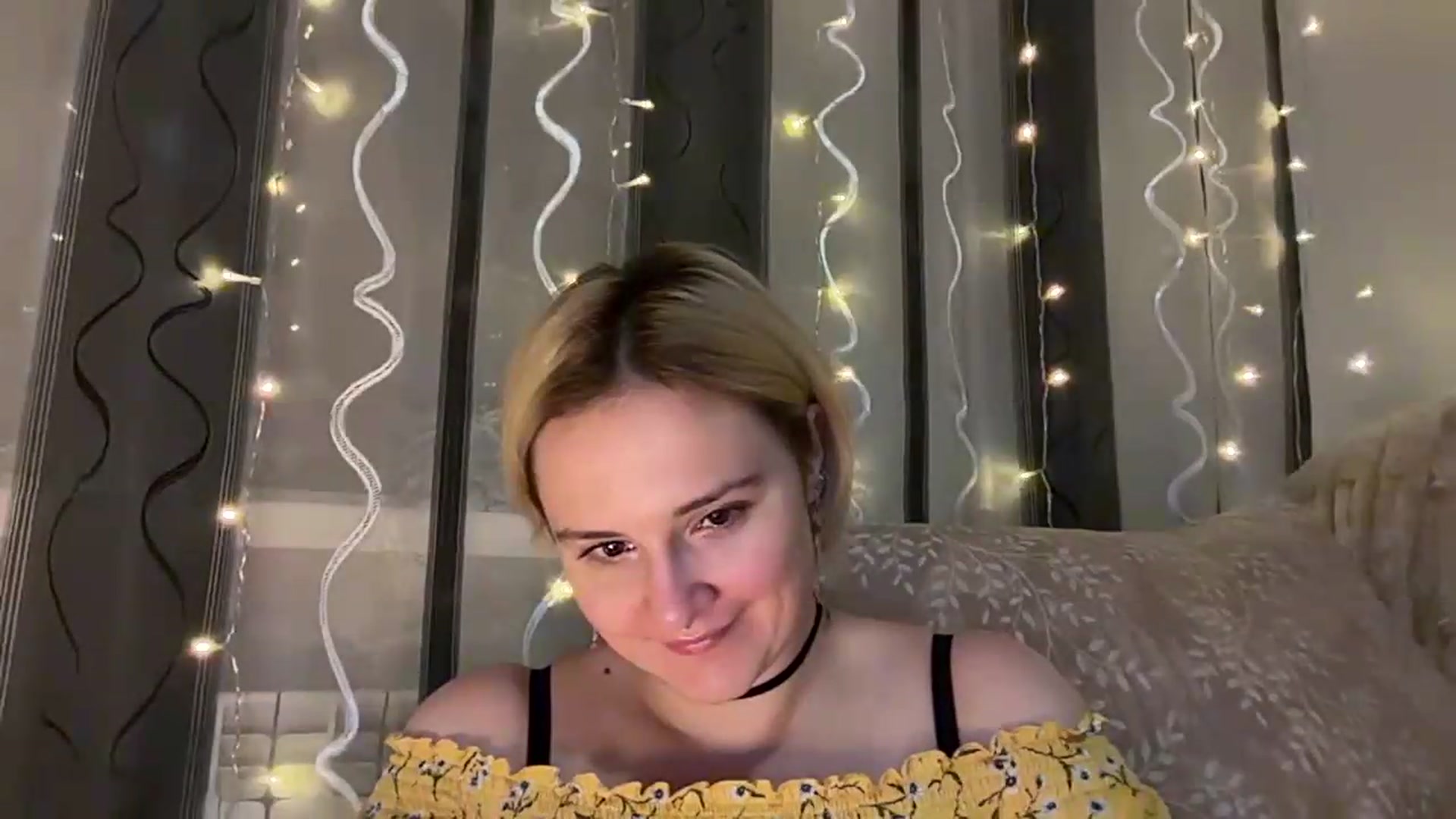 Gallery image thumbnail from EvaSmile's myfreecams stream on, 07/21/2026, 20:52 image 12 of 20