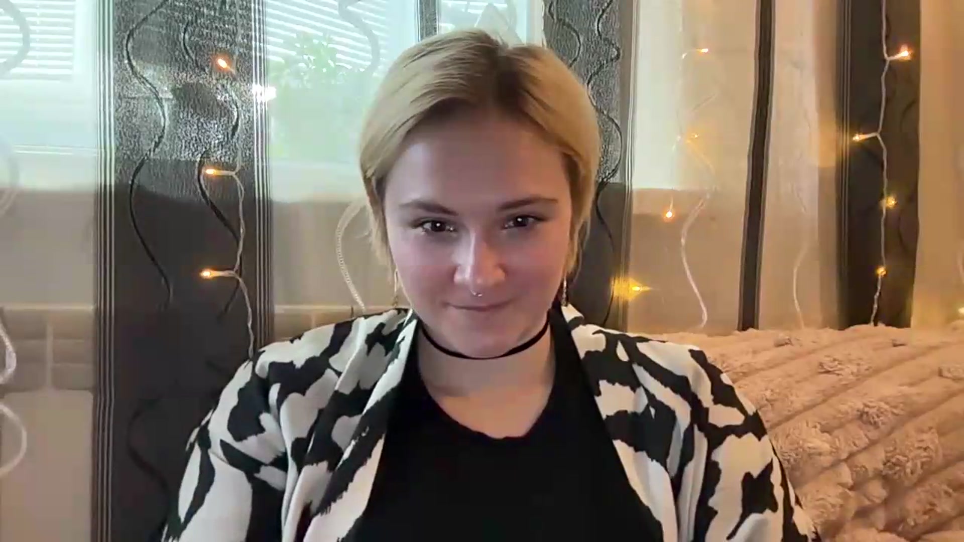 Gallery image thumbnail from EvaSmile's myfreecams stream on, 07/23/2026, 13:19 image 15 of 20