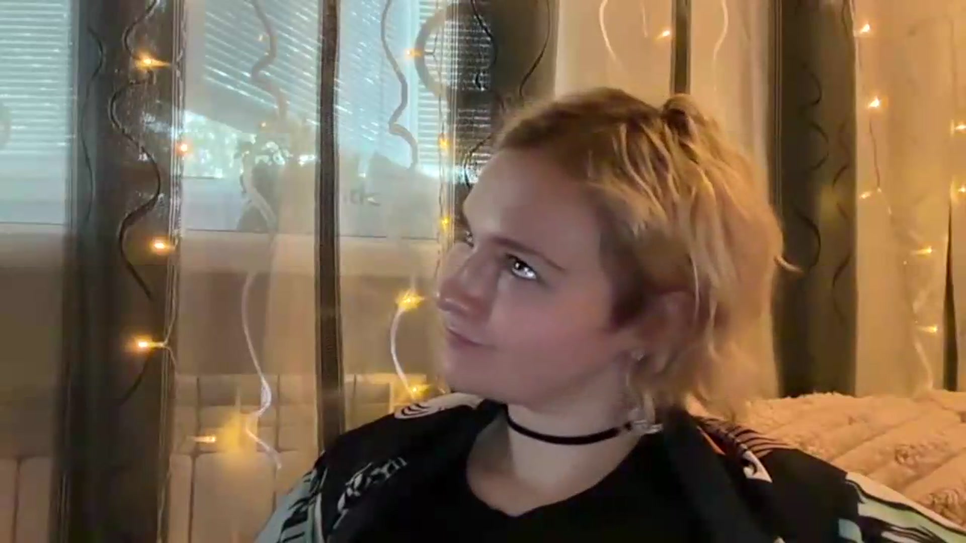 Gallery image thumbnail from EvaSmile's myfreecams stream on, 07/26/2026, 17:27 image 20 of 20