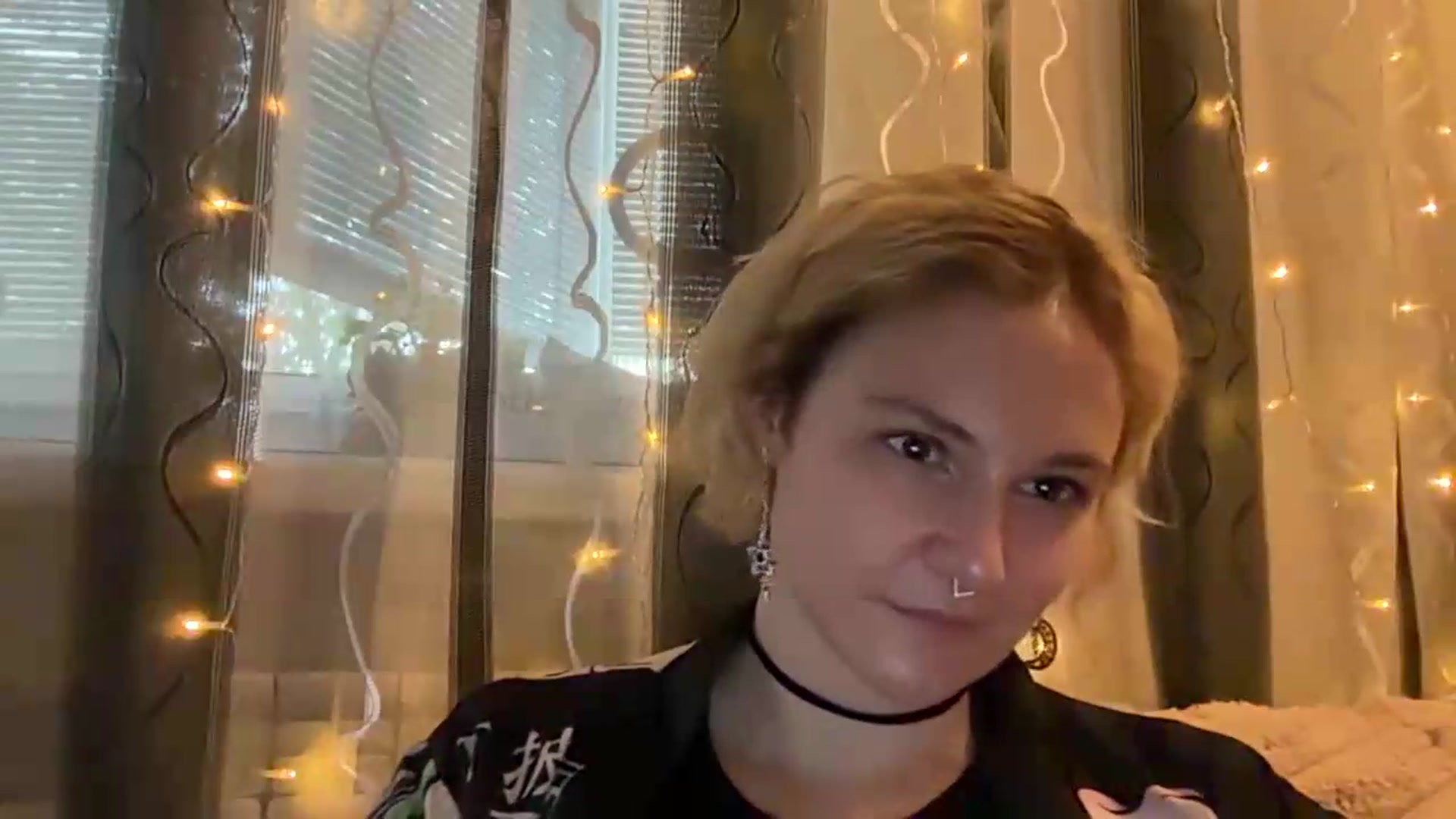 Gallery image thumbnail from EvaSmile's myfreecams stream on, 07/26/2026, 18:05 image 3 of 20