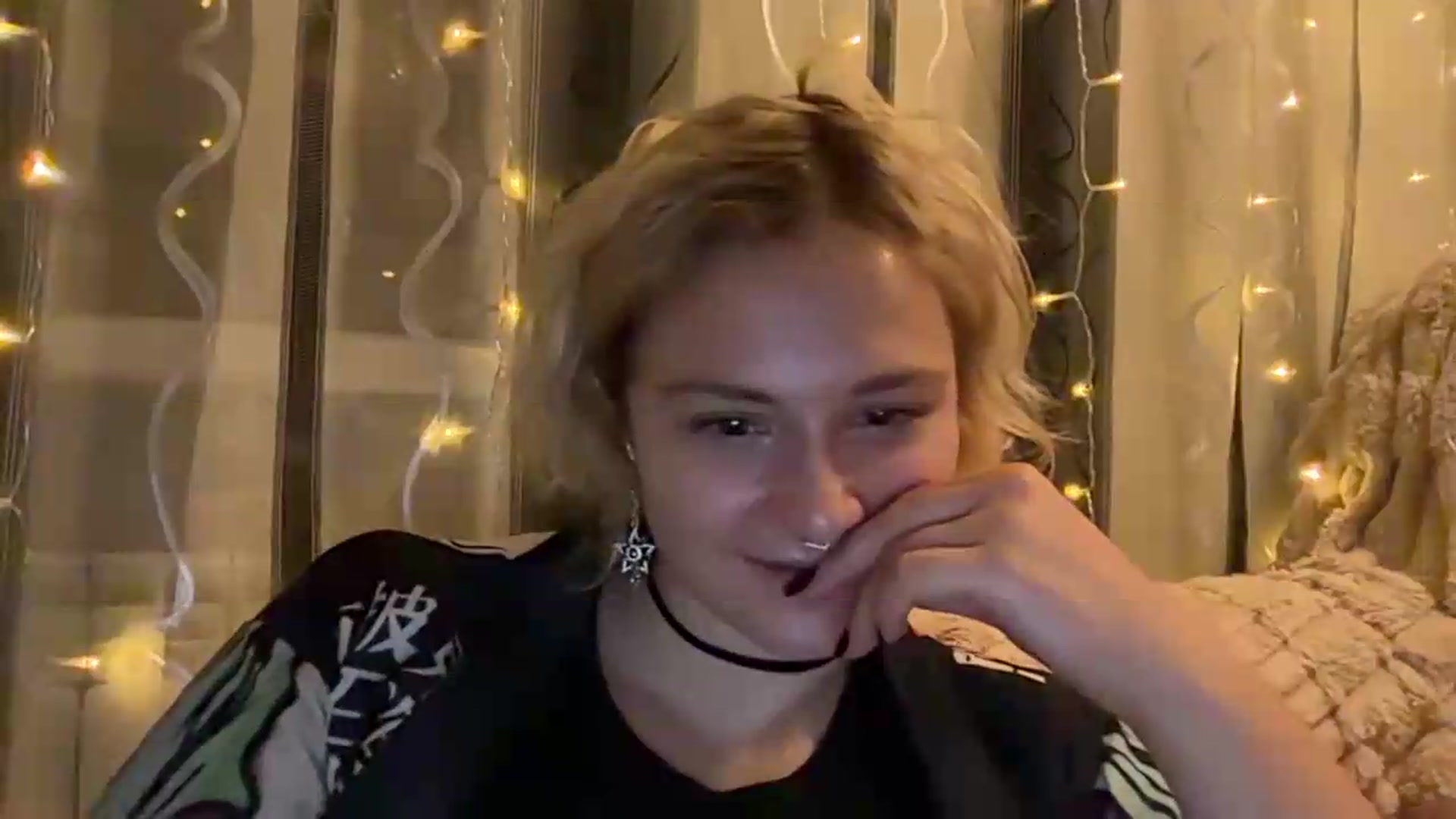 Gallery image thumbnail from EvaSmile's myfreecams stream on, 07/26/2026, 19:14 image 17 of 20