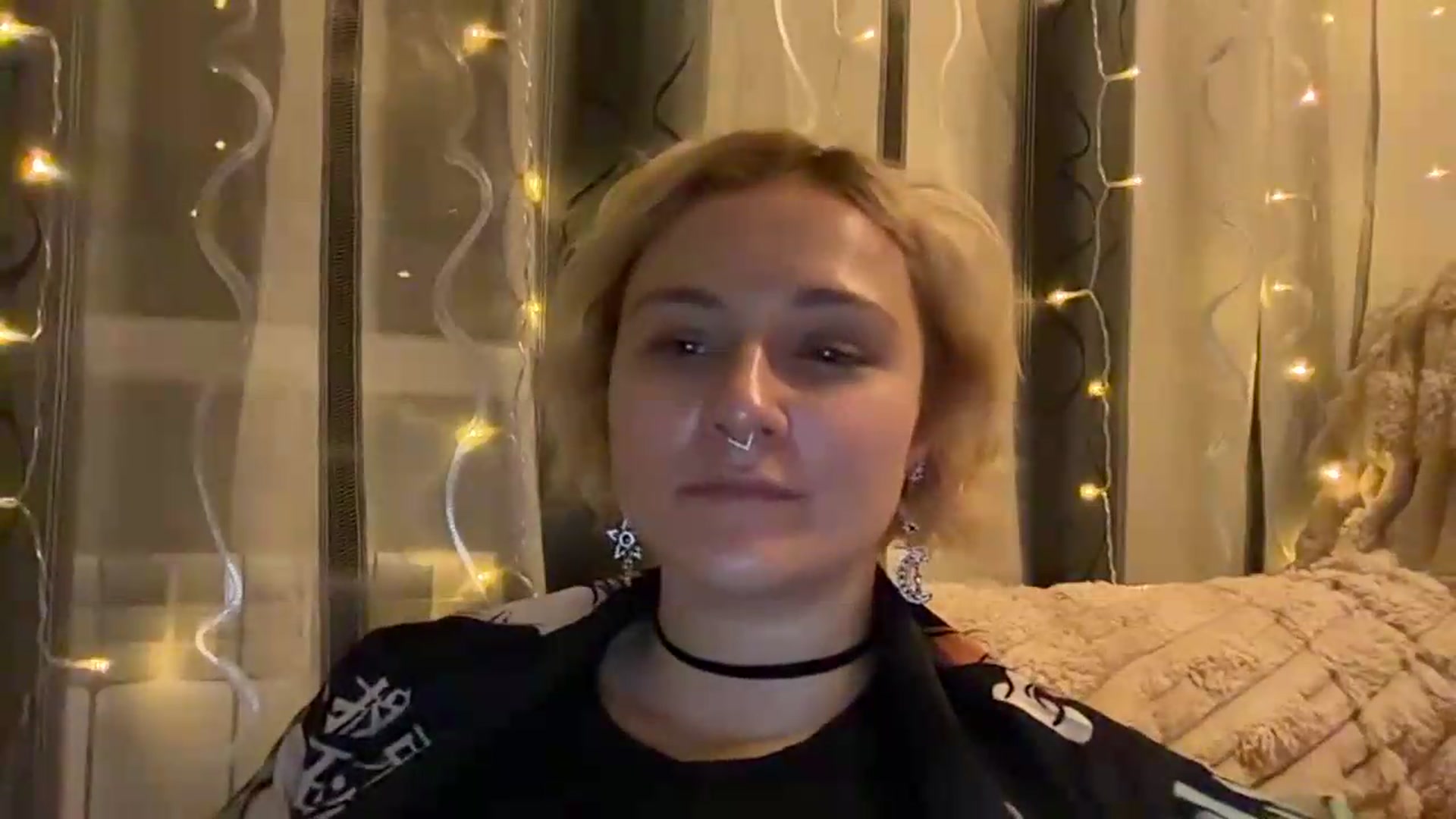 Gallery image thumbnail from EvaSmile's myfreecams stream on, 07/26/2026, 19:14 image 13 of 20
